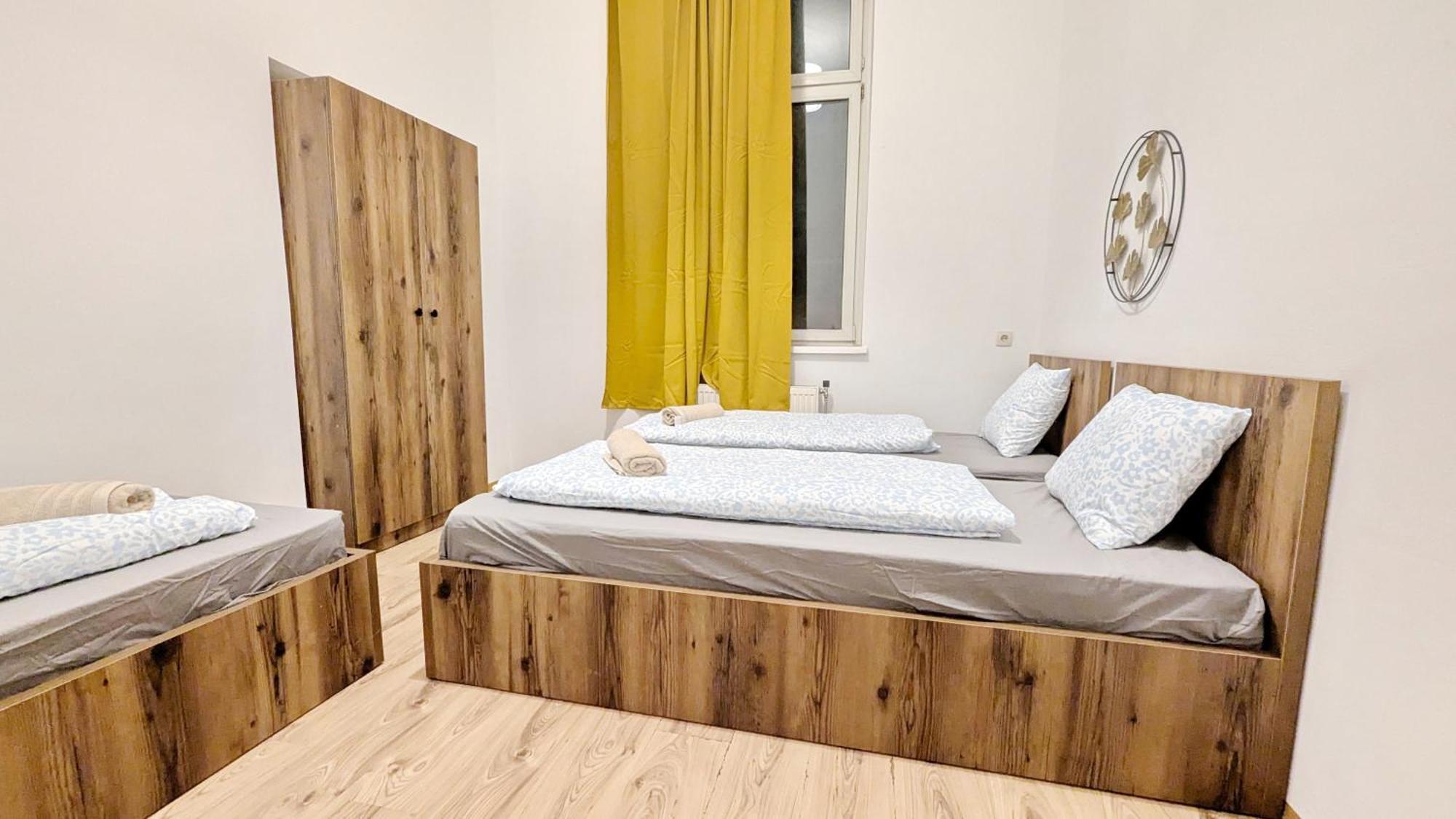 Spacious - 15 Min From Airport & Center, 5 Min From Main-bus Station Ez 1-9 Privatunterkunft Wien