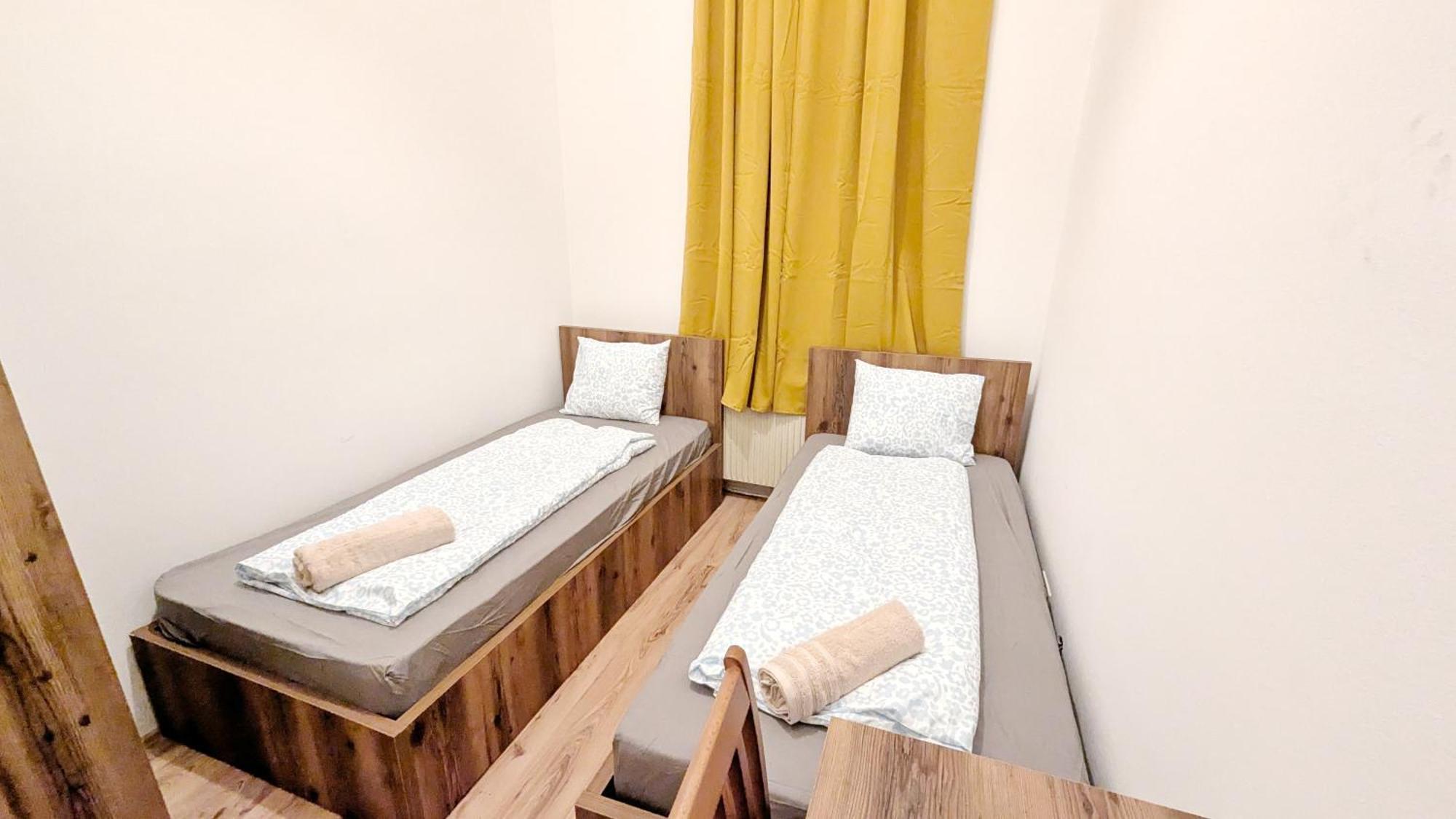 Spacious - 15 Min From Airport & Center, 5 Min From Main-bus Station Ez 1-9 Privatunterkunft Wien