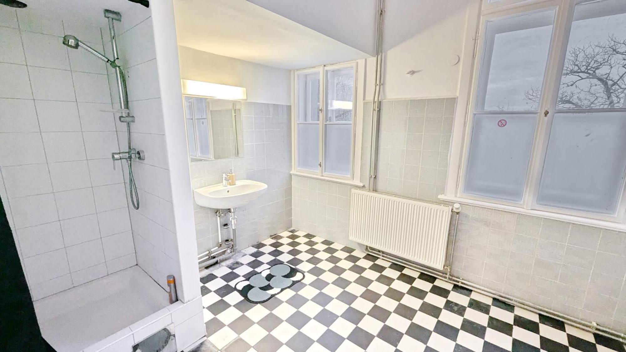 Privatunterkunft Spacious - 15 Min From Airport & Center, 5 Min From Main-bus Station Ez 1-9