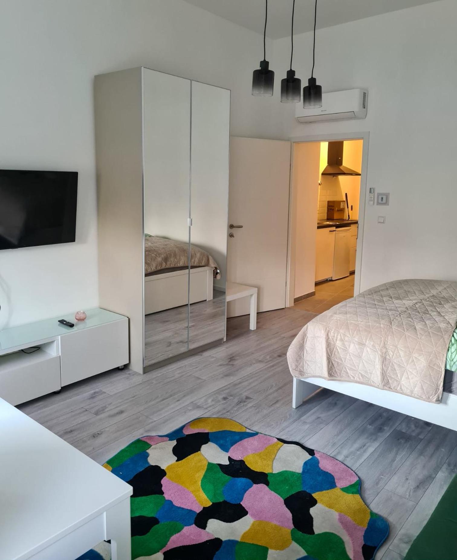 Appartamento Urban Hideaway Airport Connection