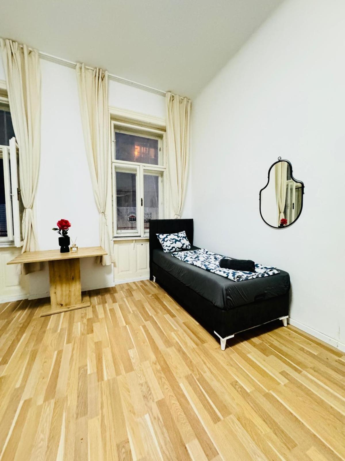 Apartamento Comfy Apt, 10min Transport To Stadthalle