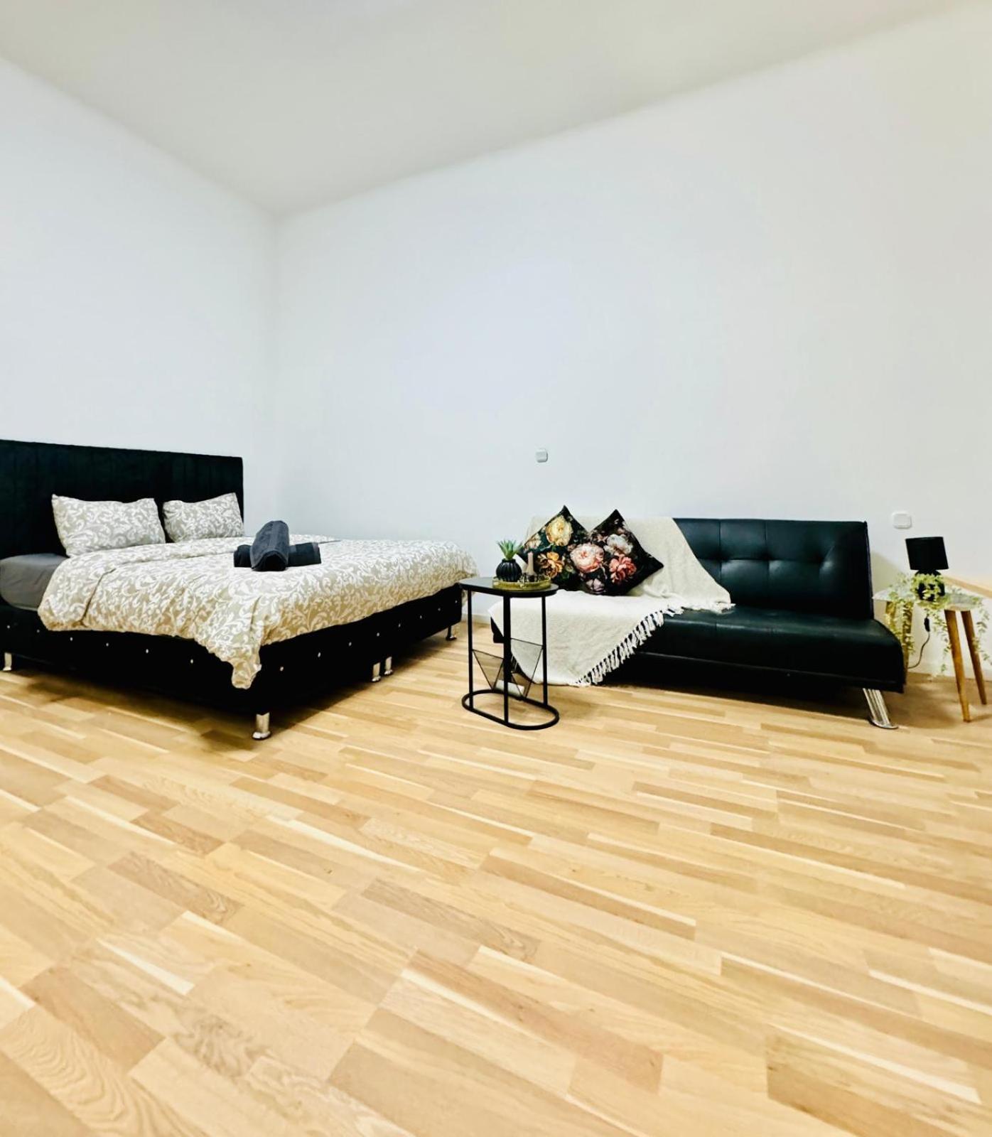 Comfy Apt, 10min Transport To Stadthalle Viena