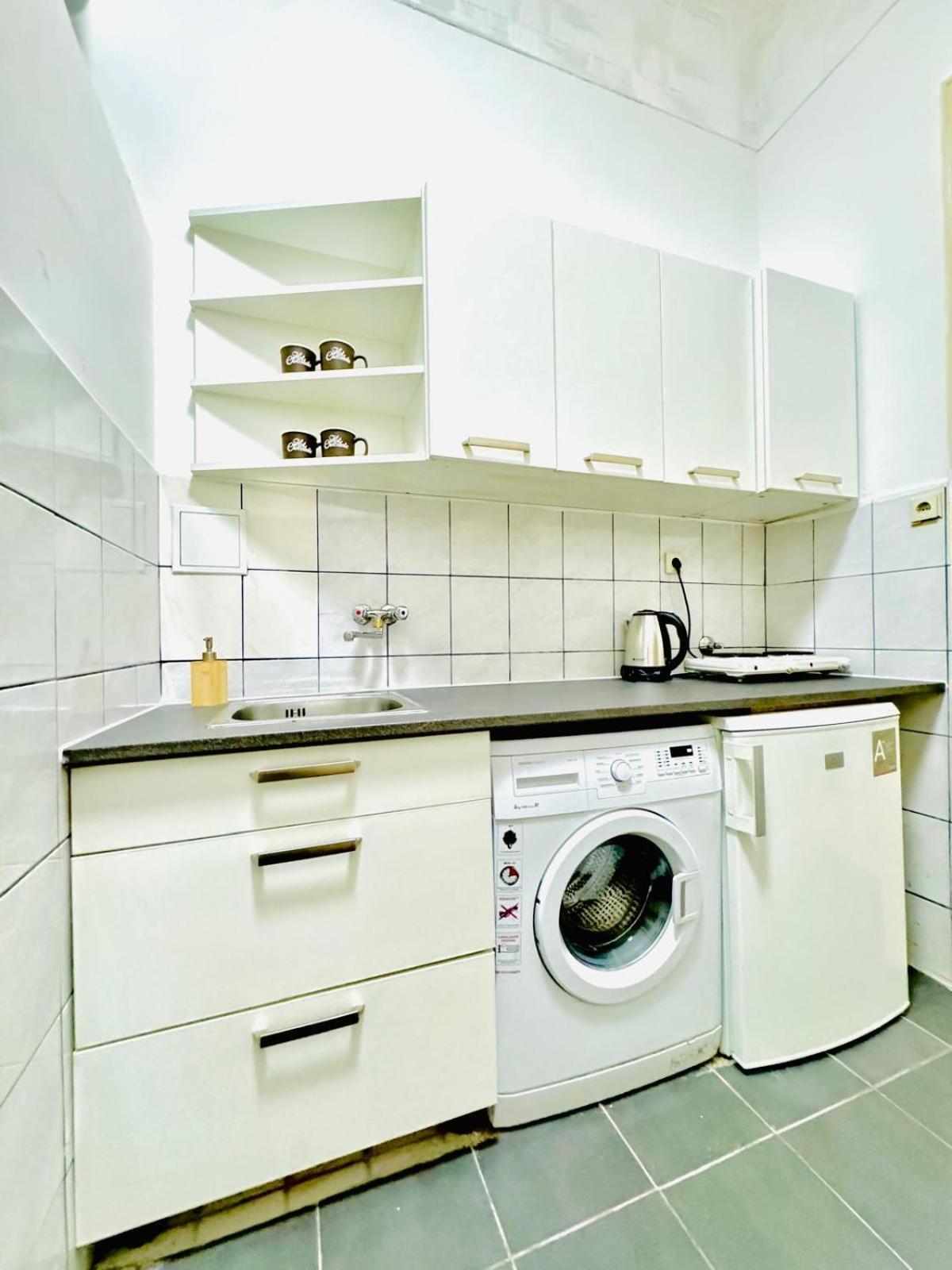 Comfy Apt, 10min Transport To Stadthalle Apartment Vienna