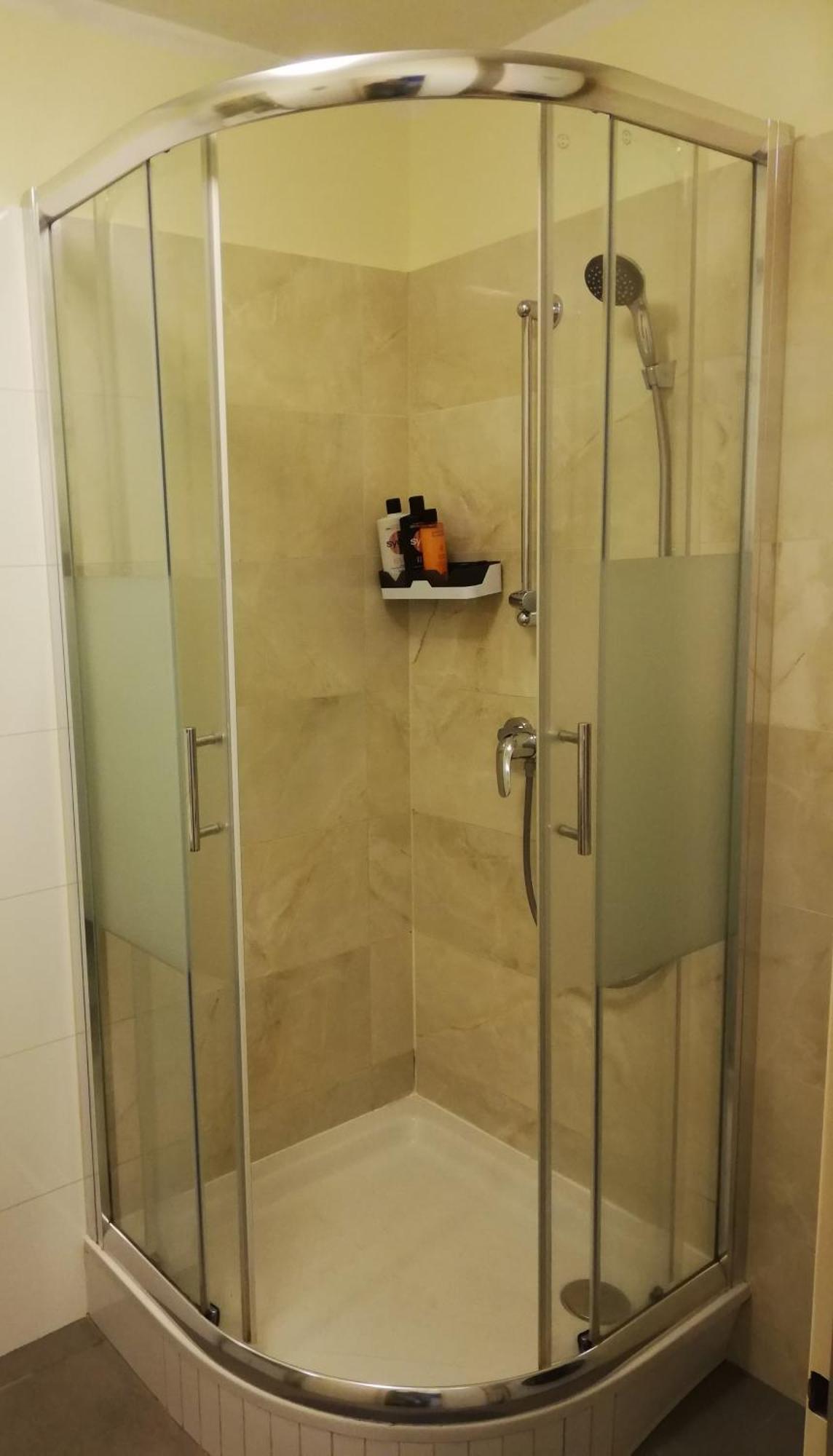 Apartment Business-apartment 1-6 Months