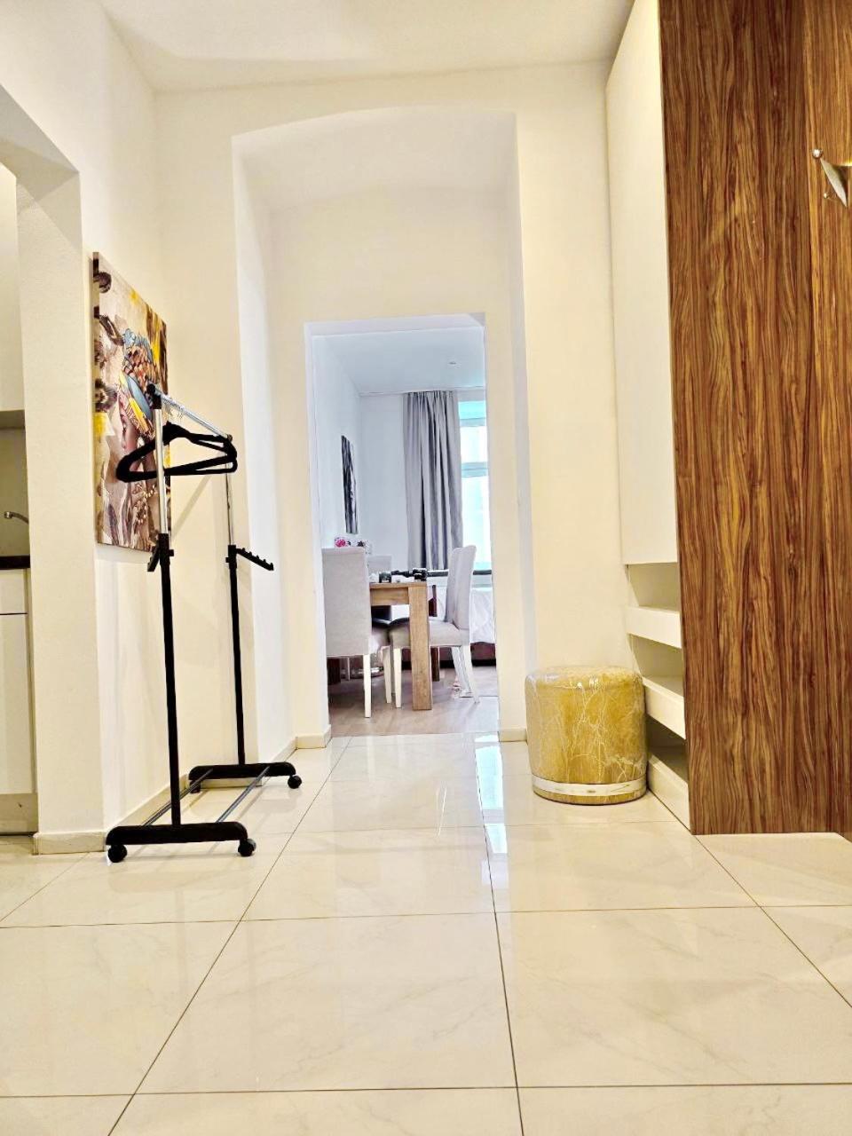 Apartment - Brigittenau Area Mm6 *
