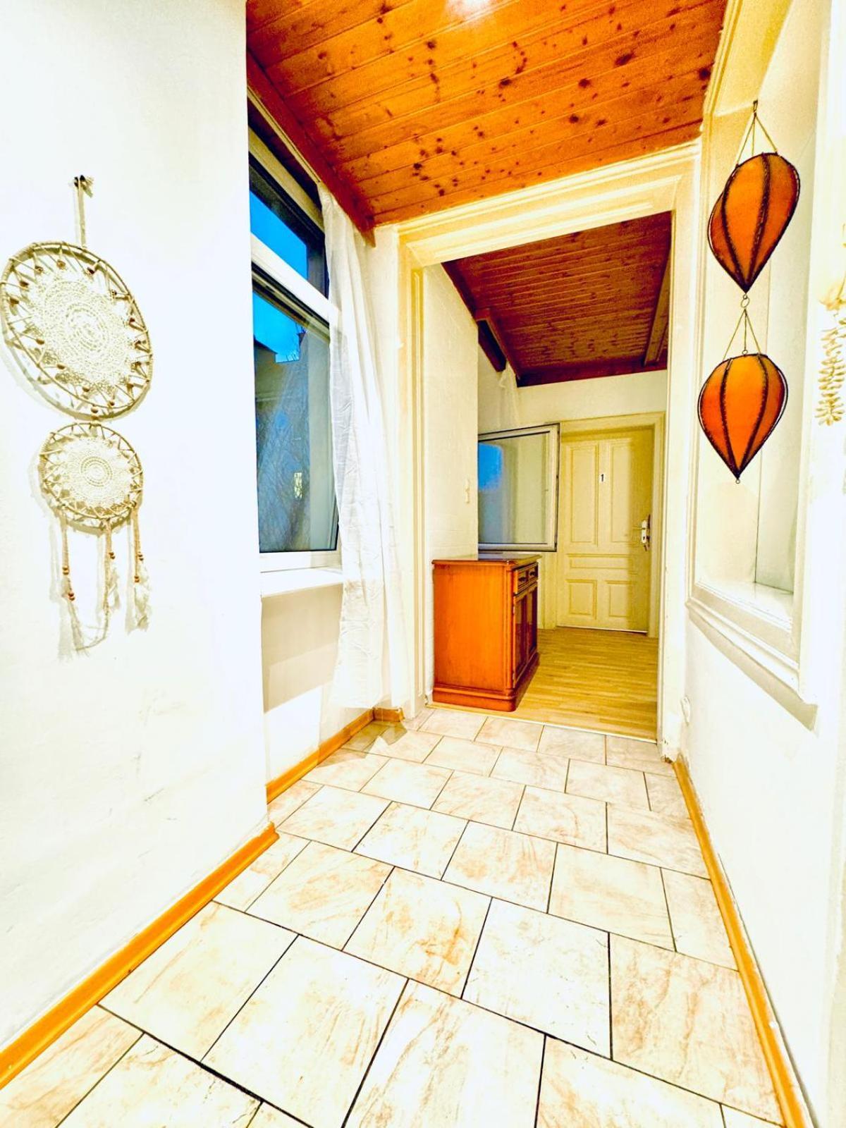 Cozy 4br For Up To 12people, 10minutes To Fac Platz Apartment Vienna