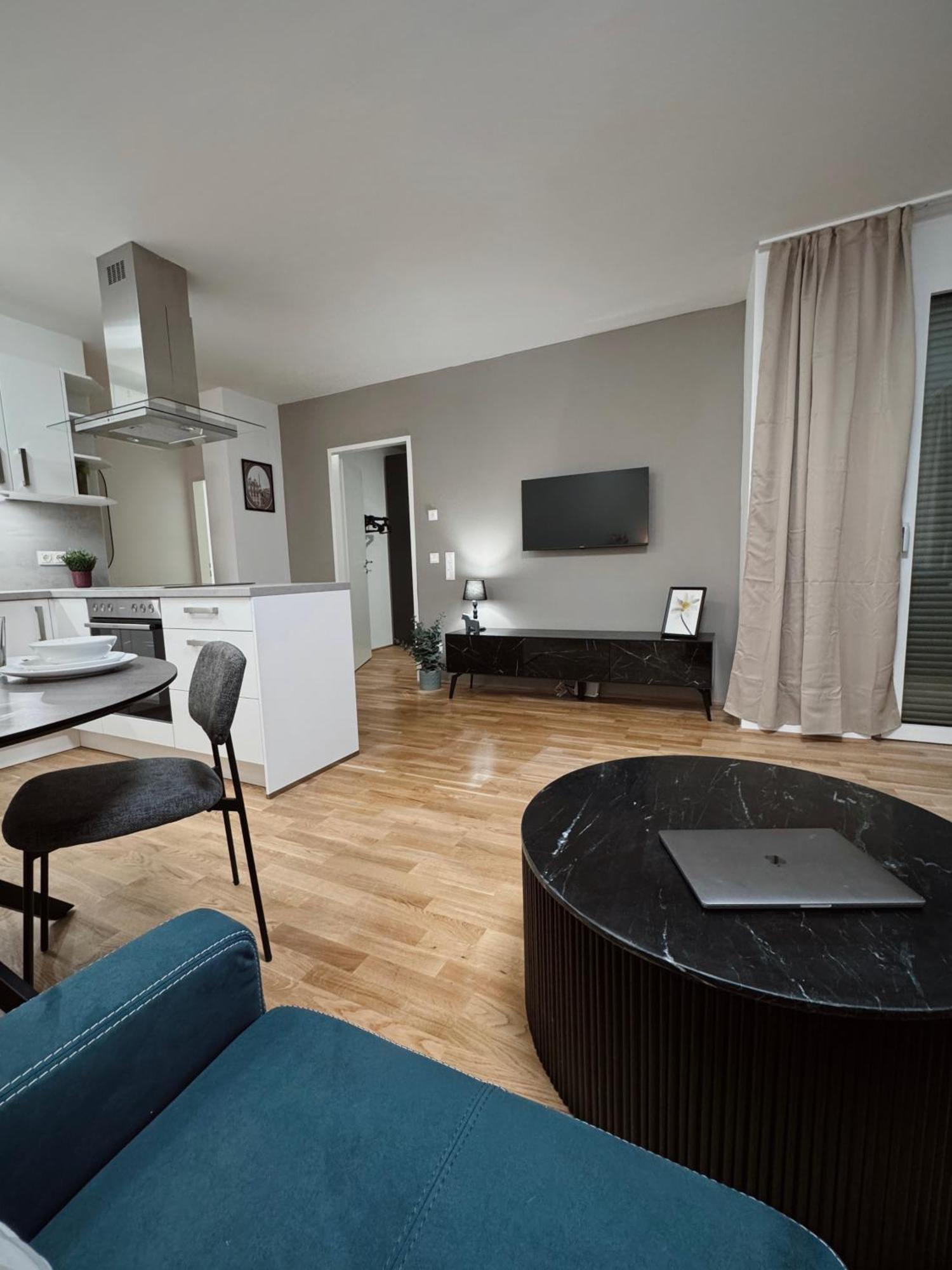 Urban Living Ferchergasse Apartment