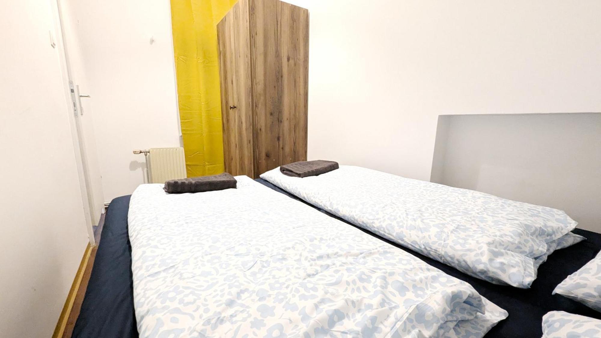 Spacious - 15 Min From Airport & Center, 5 Min From Main-bus Station Ez 7-8 Homestay *