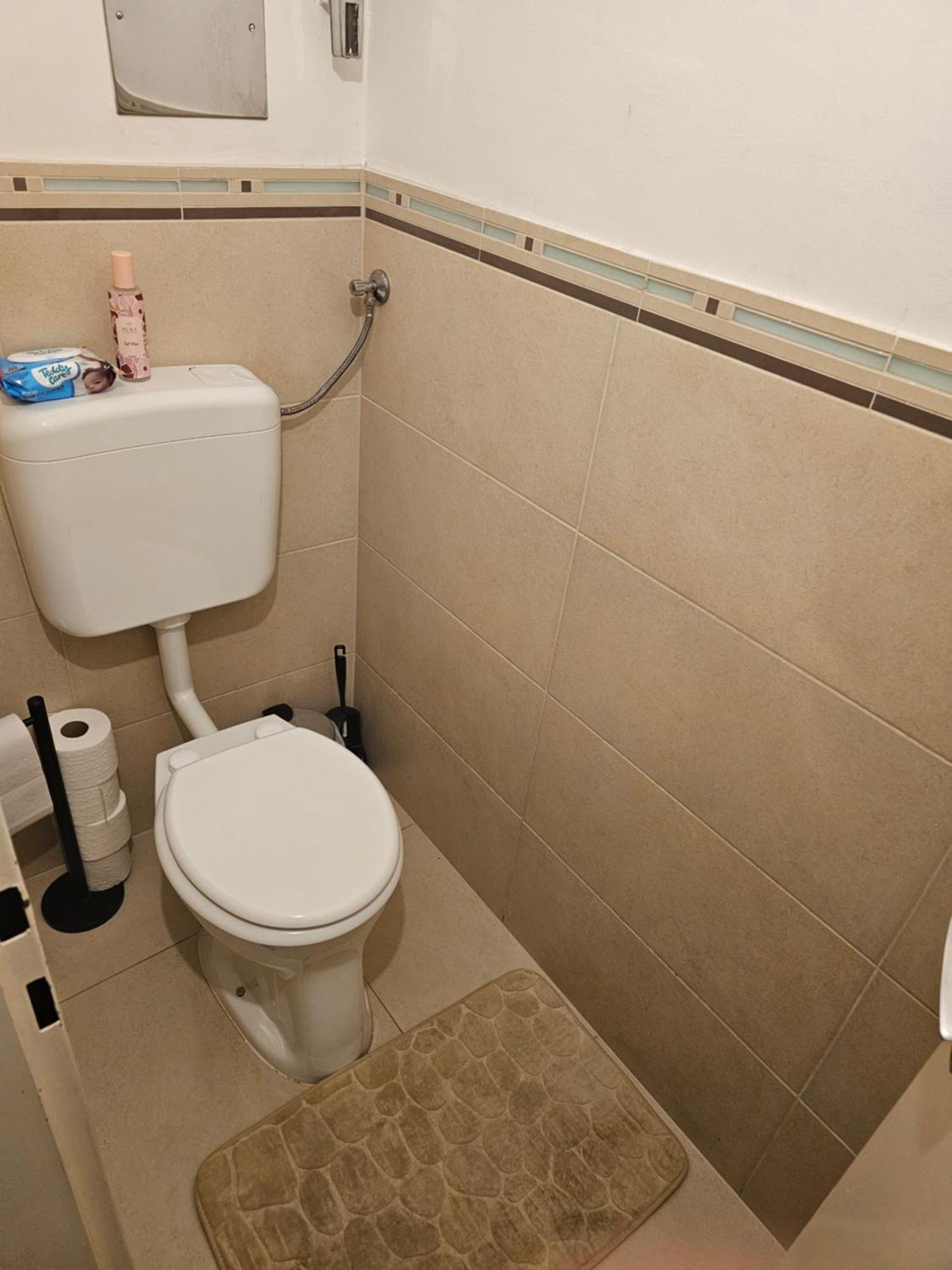 Tenda de luxo Simple 2 Bett Mit Gemeinschafts Wc Und Bad *