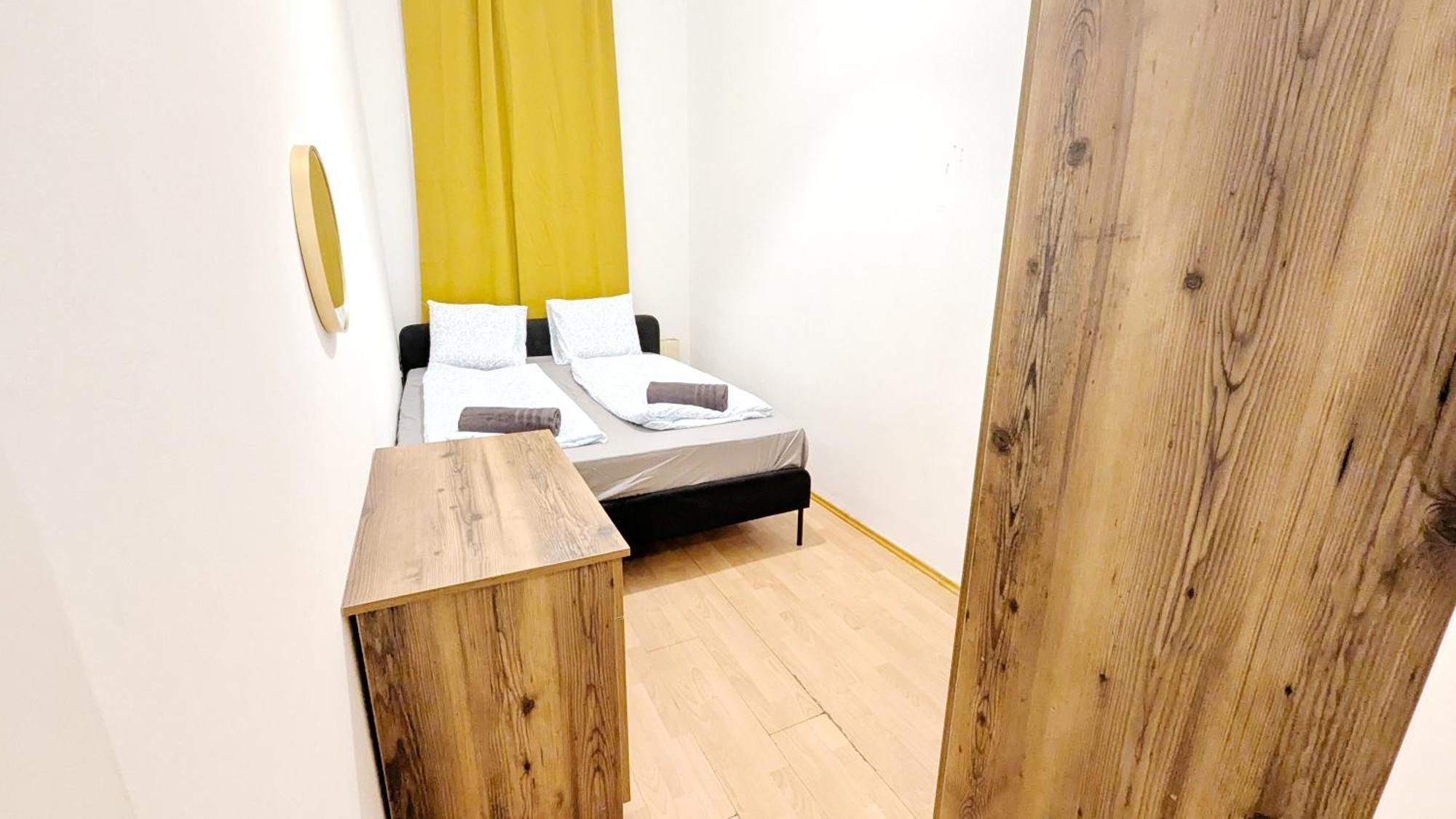 Homestay Spacious - 15 Min From Airport & Center, 5 Min From Main-bus Station Ez 7-8 Vienna