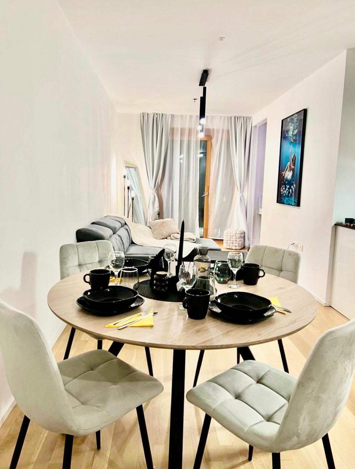Apartment Belvedere White