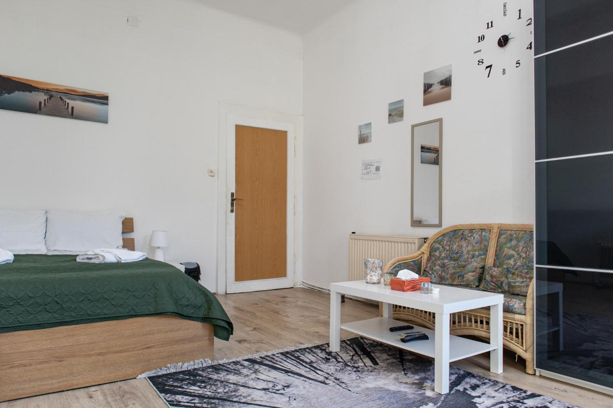 Convenient Shared - Near Danube & Millenium Tower Vienna