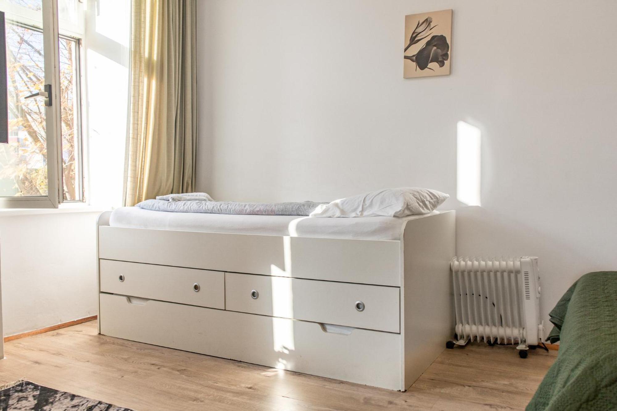 Guest house Convenient Shared - Near Danube & Millenium Tower *