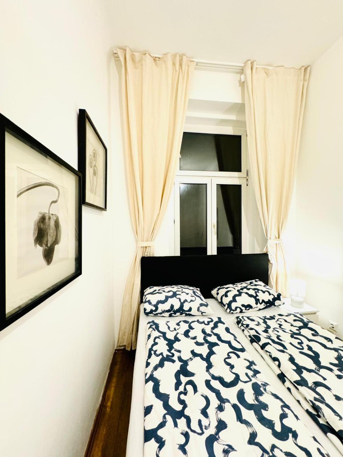 Charming 5br Shared Apt, Minutes From Atzgersdorf Apartment *