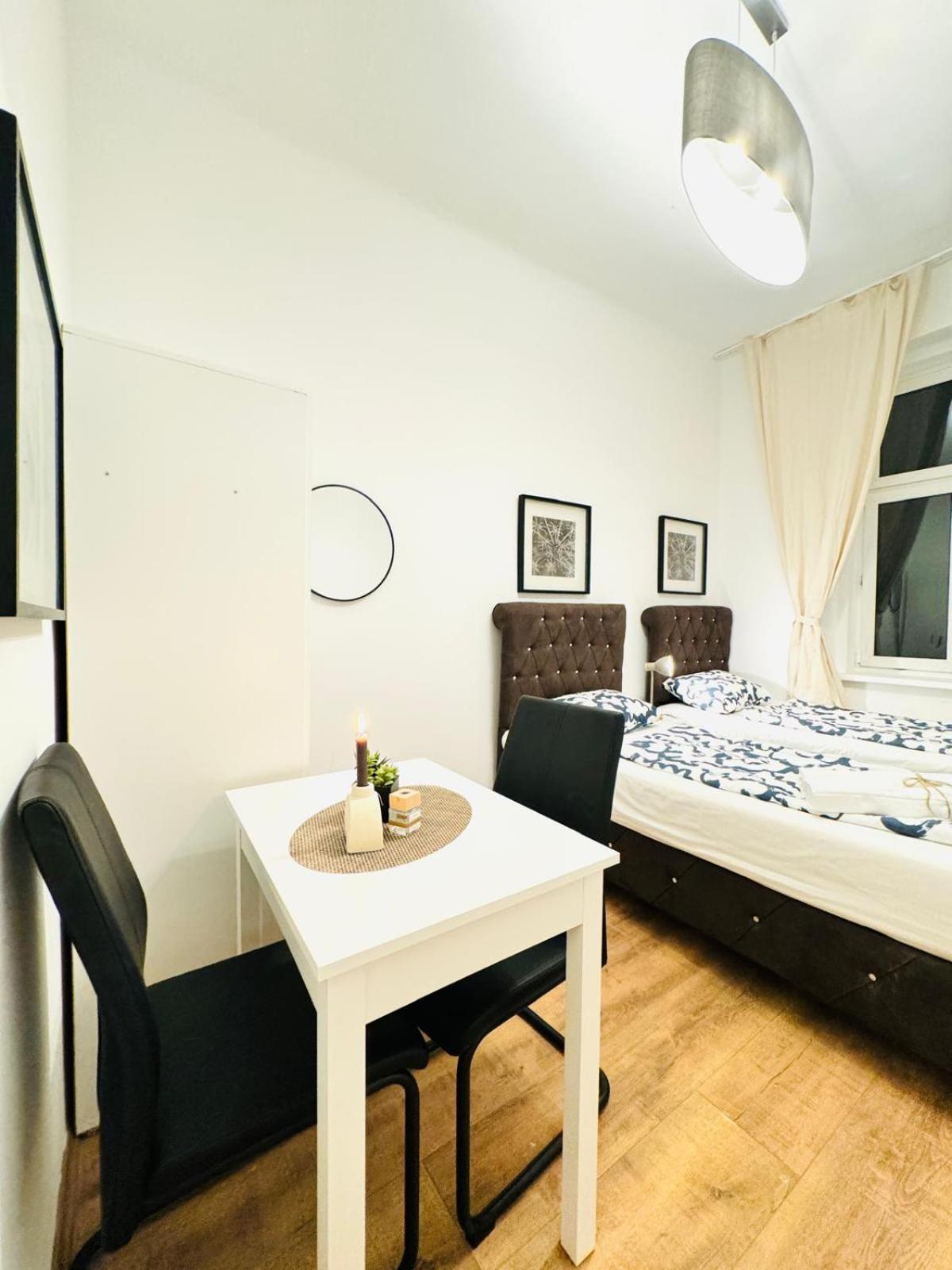 Apartment Charming 5br Shared Apt, Minutes From Atzgersdorf