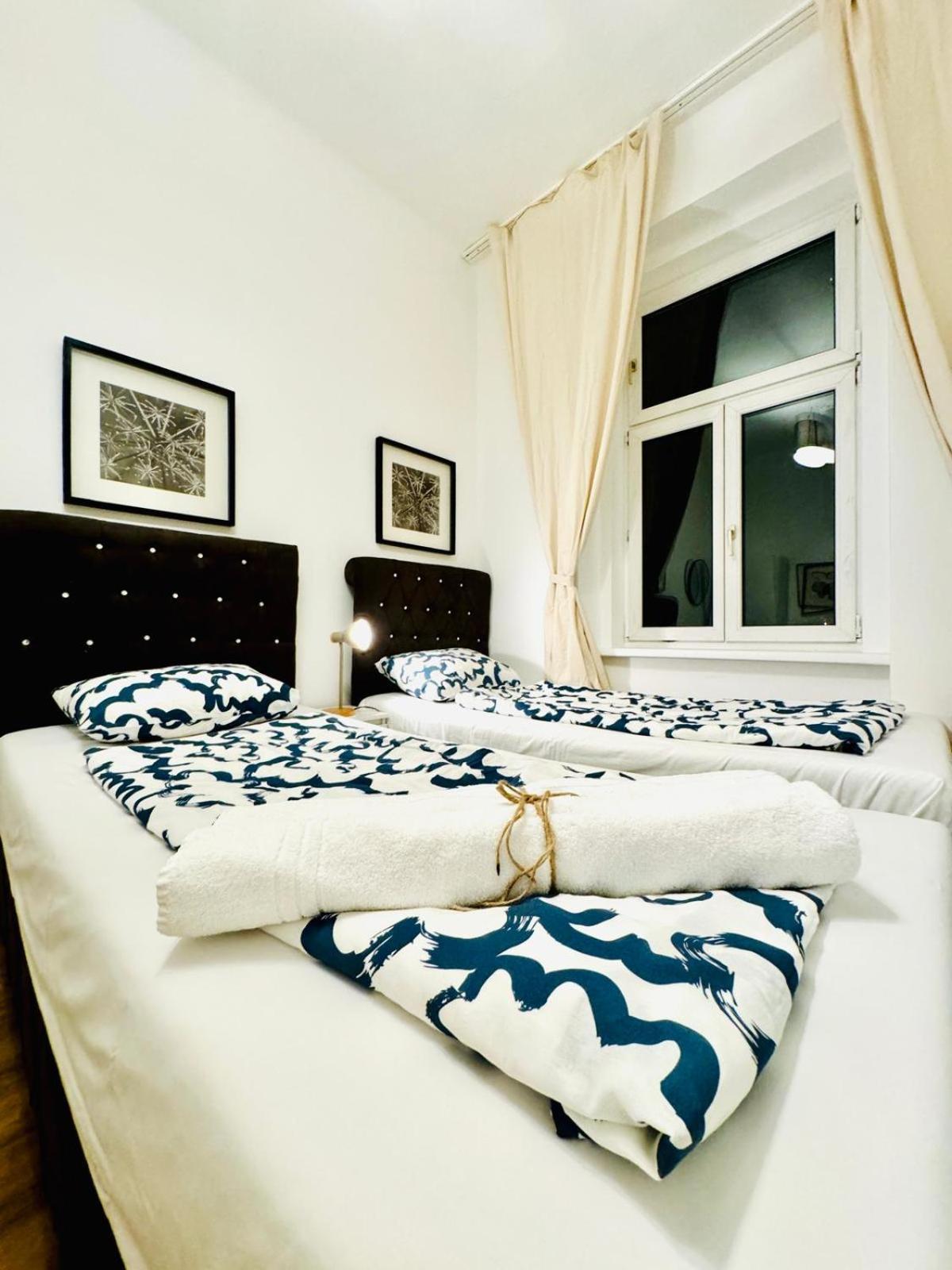 Charming 5br Shared Apt, Minutes From Atzgersdorf Apartment Vienna