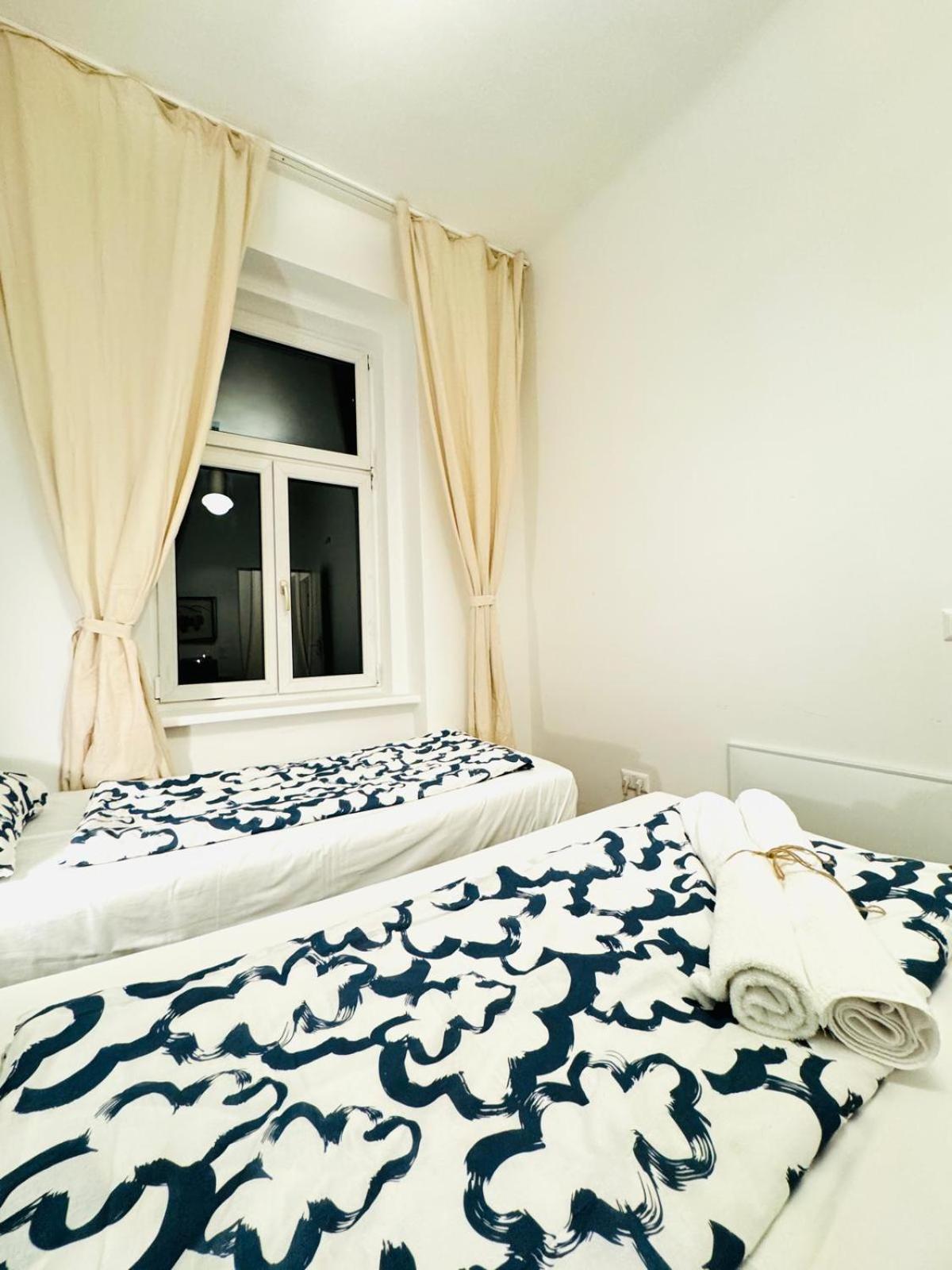 Charming 5br Shared Apt, Minutes From Atzgersdorf * Vienna