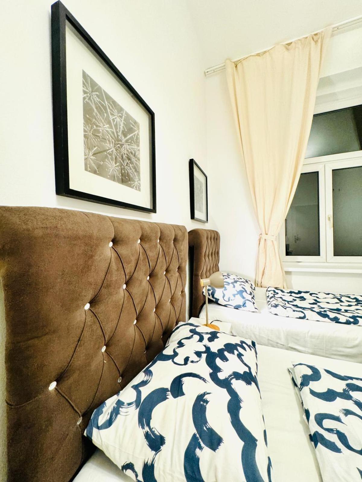 Charming 5br Shared Apt, Minutes From Atzgersdorf Apartment