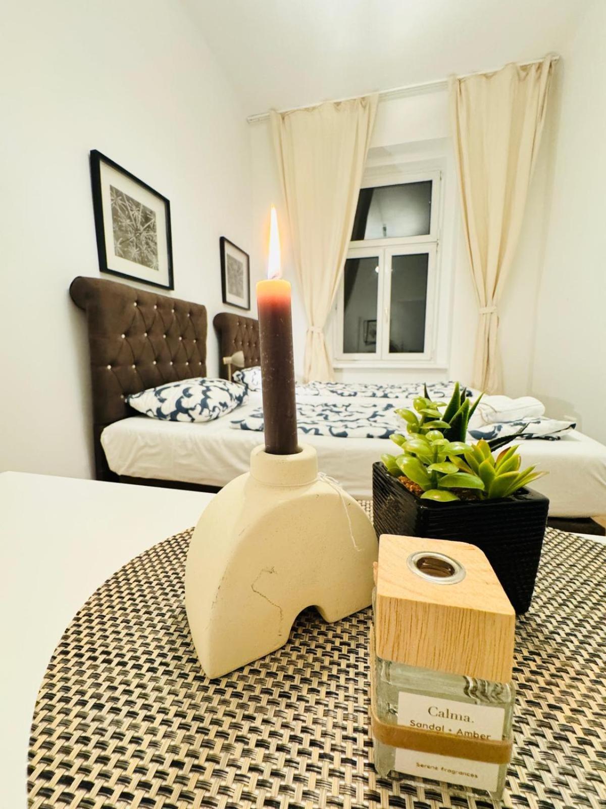 Apartment Charming 5br Shared Apt, Minutes From Atzgersdorf Vienna