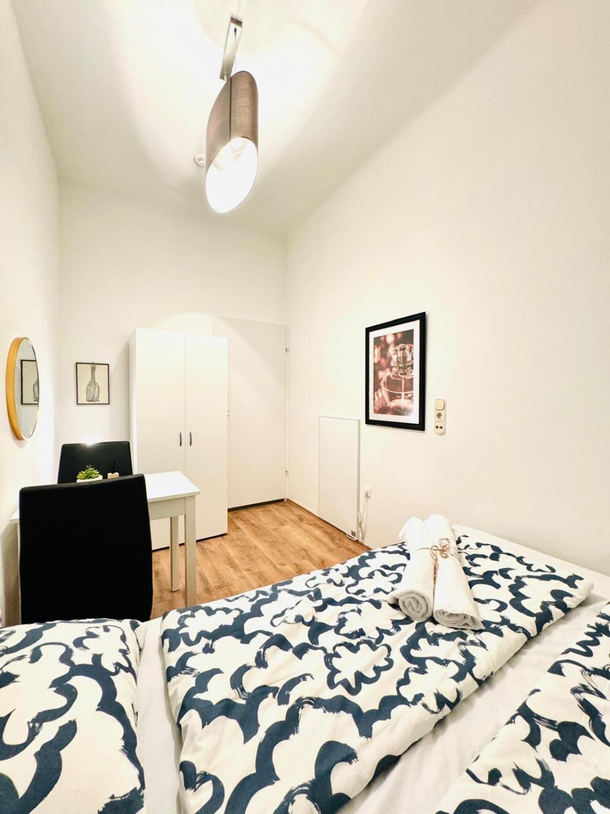 Charming 5br Shared Apt, Minutes From Atzgersdorf * Vienna