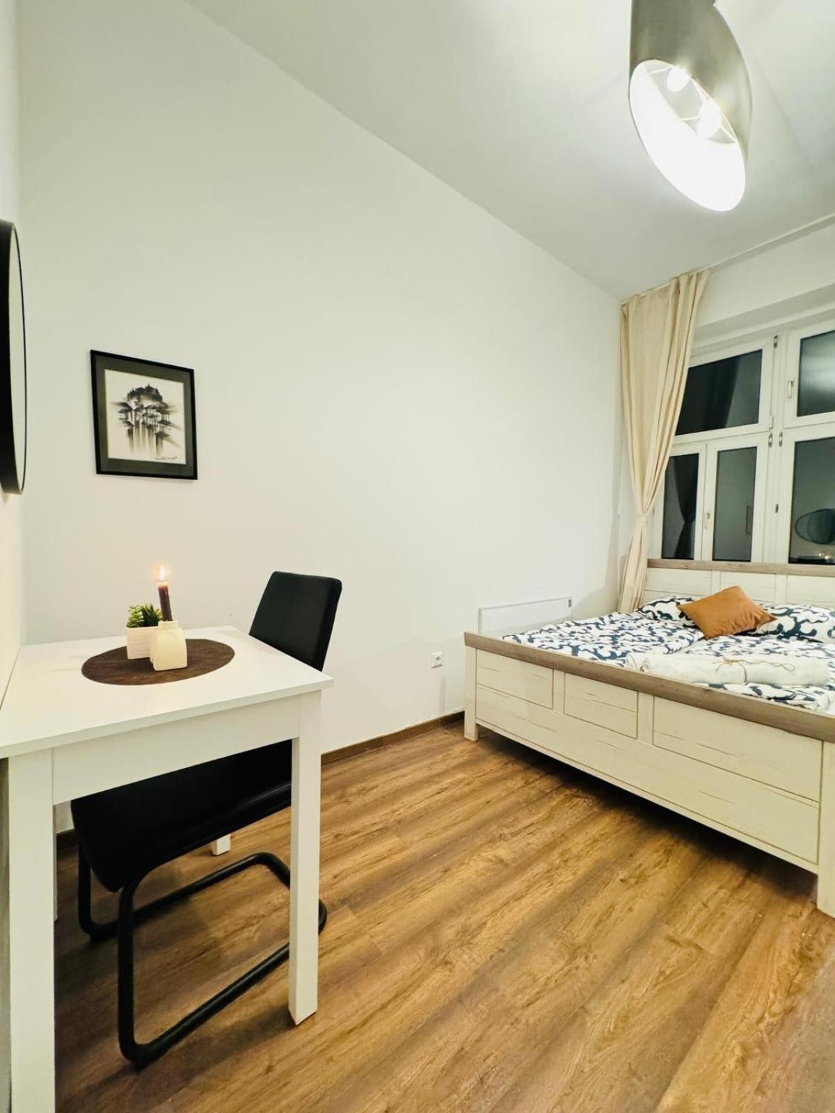 Charming 5br Shared Apt, Minutes From Atzgersdorf * Vienna