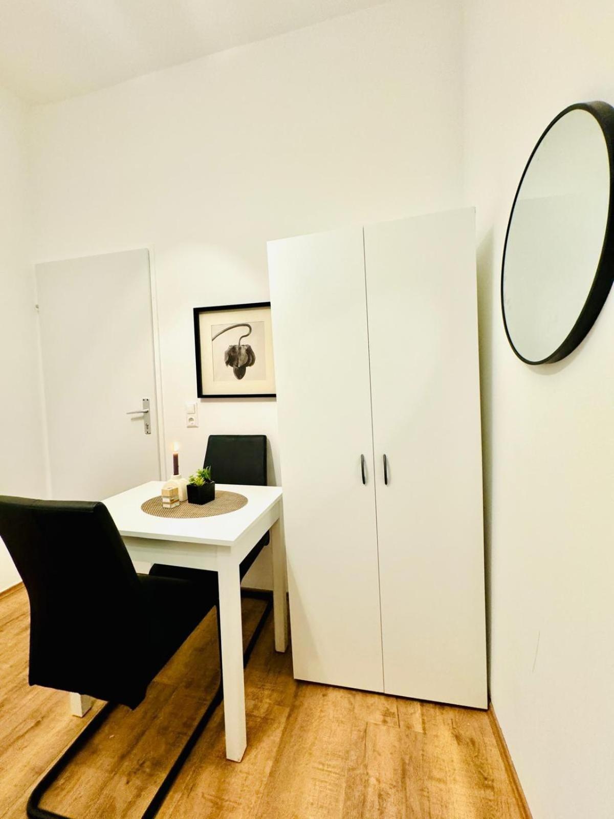 Chic 5br For 10p, With Direct Access * Vienna