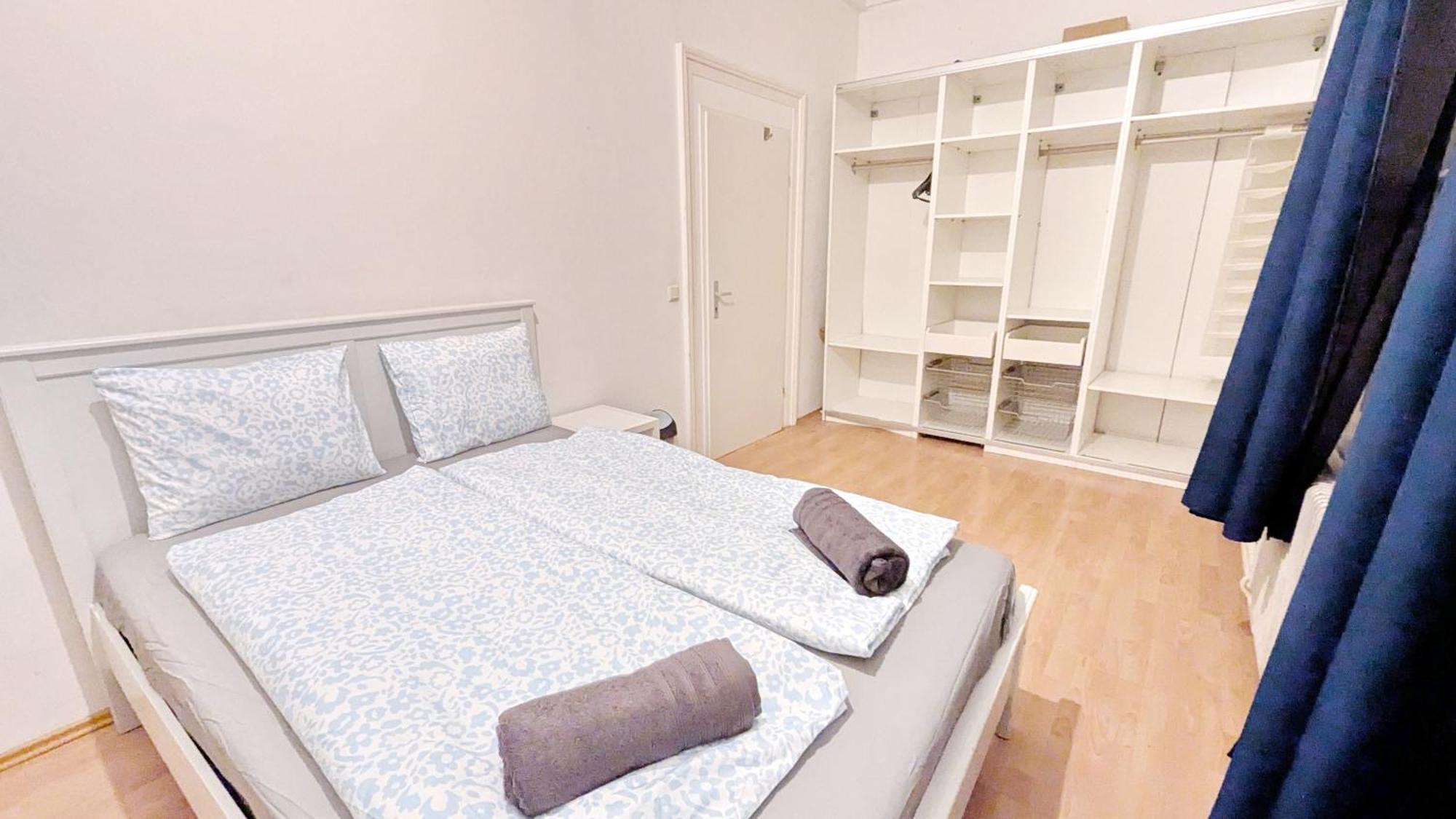 Apartment Spacious For Group - 15 Min From Airport & Center, 5 Min From Main-bus Station *