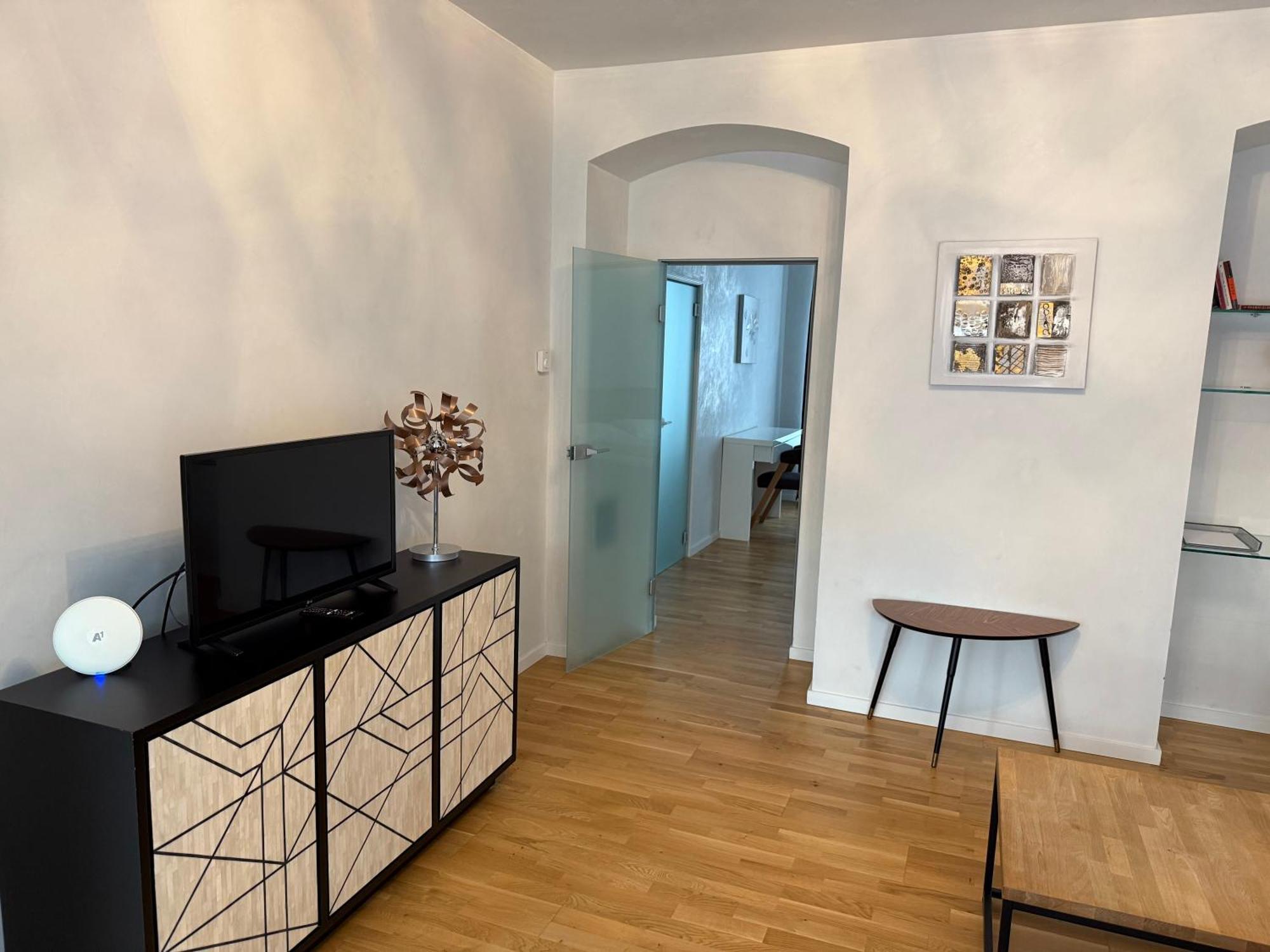 Apartment Number 4 *