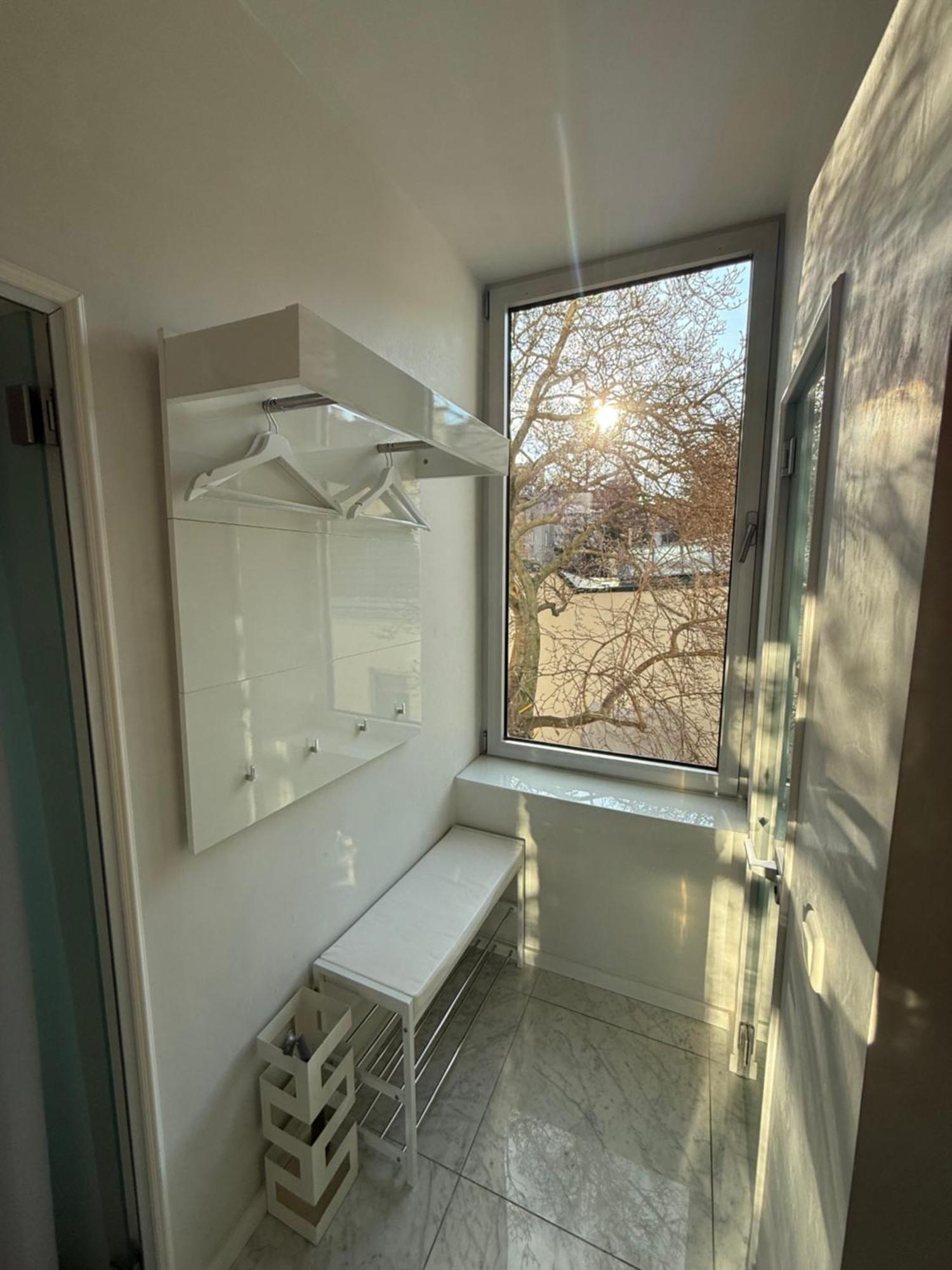 Number 4 Apartment *