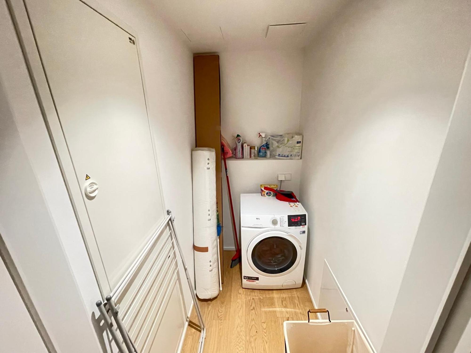 Apartment 1-bedroom Luxury In The Heart Of With Kitchen And Parking Vienna