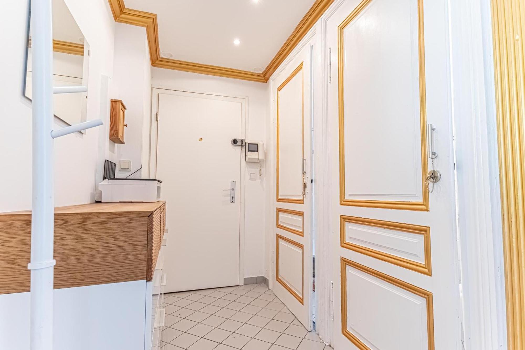 Amazing 3 Bedroom Apt, 15 Min To Landstrasse Hub Vienna