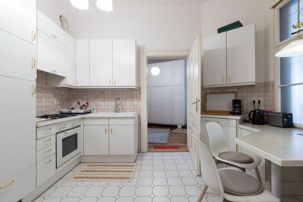 My Apartment *