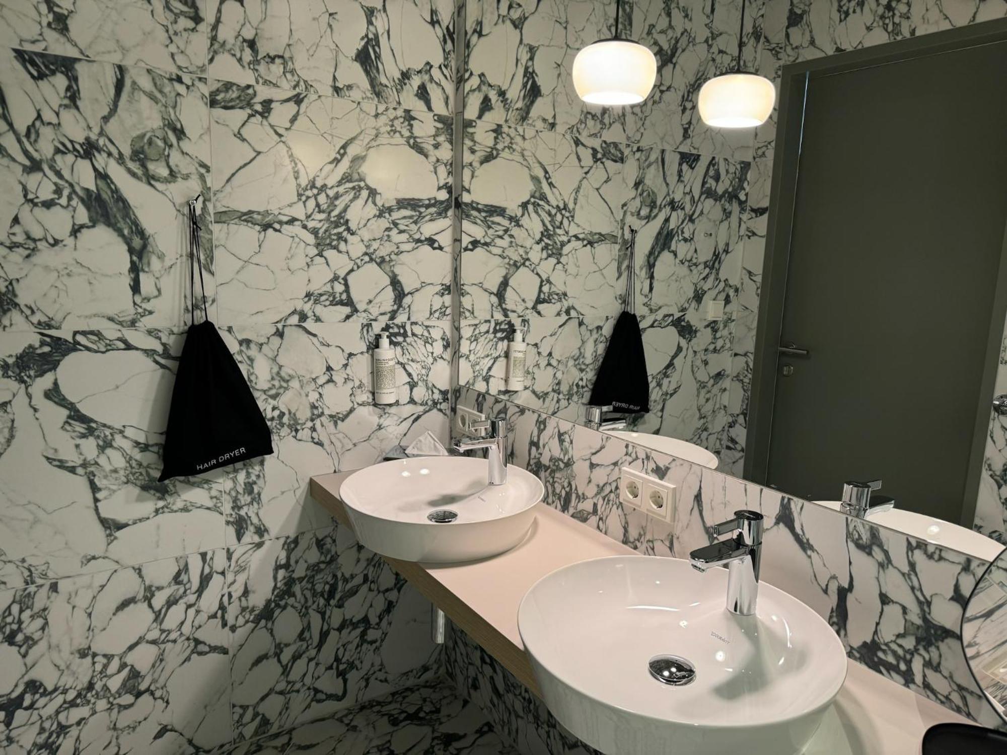 Hotel Arcotel Aq
