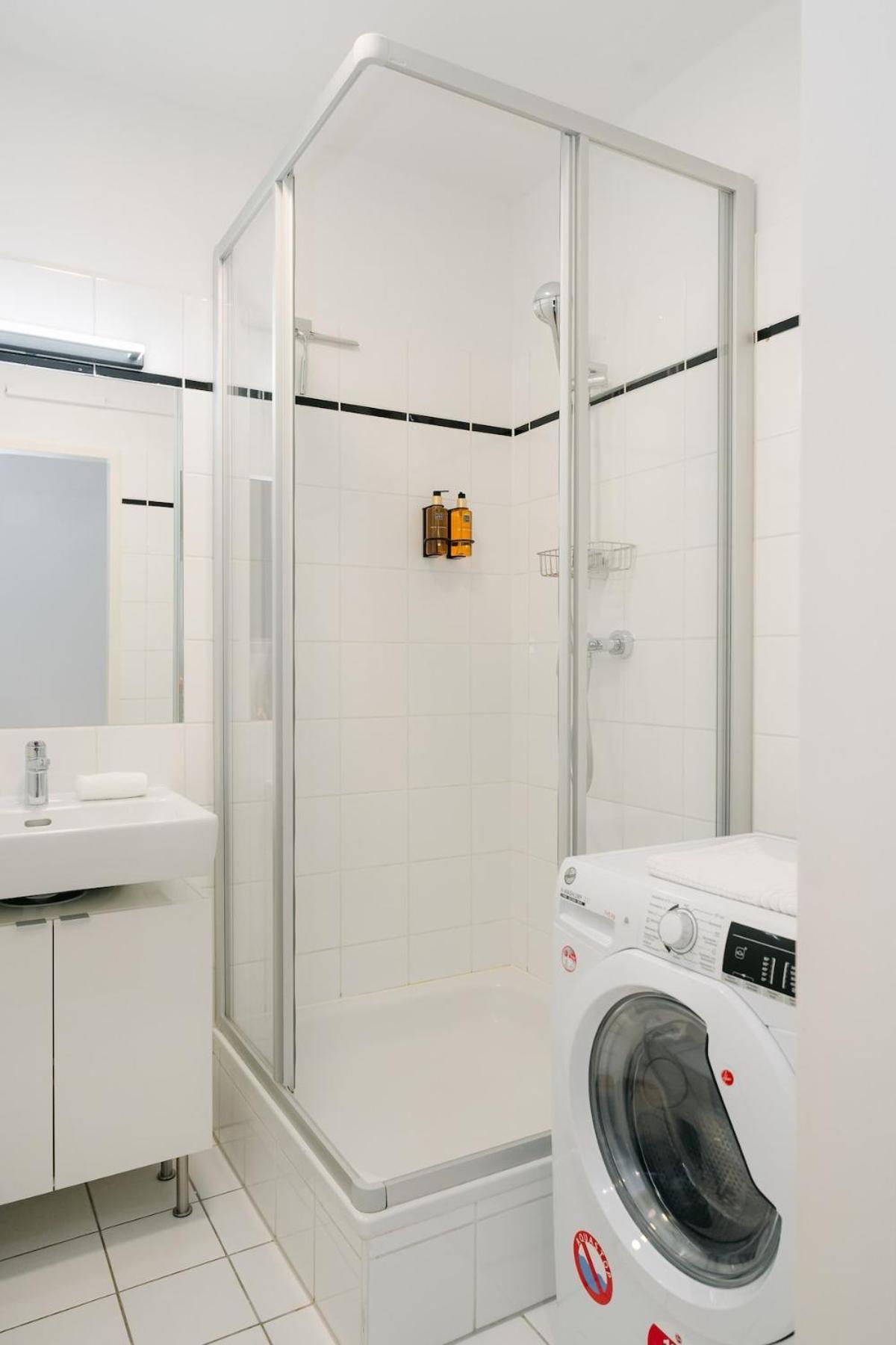Apartment Nest Perfect For 2-4 Hip Area And Free Parking