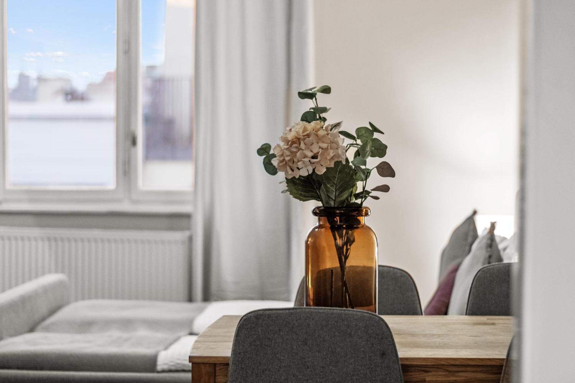 Apartment Modern Apartment, 3 Min To 