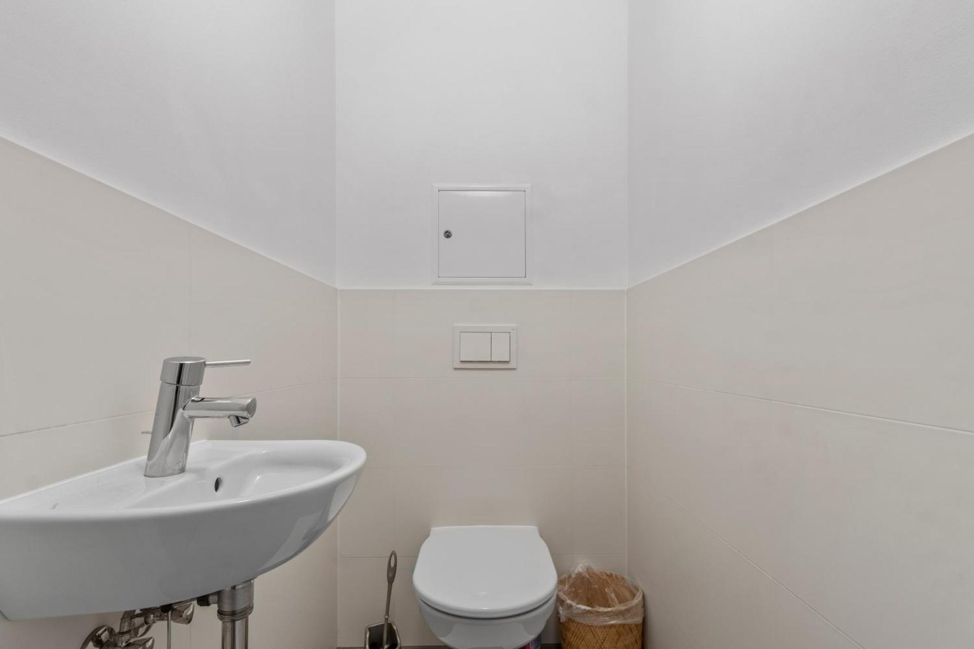 Apartment At Hauptbahnhof, Close To Belvedere I Balcony With A View