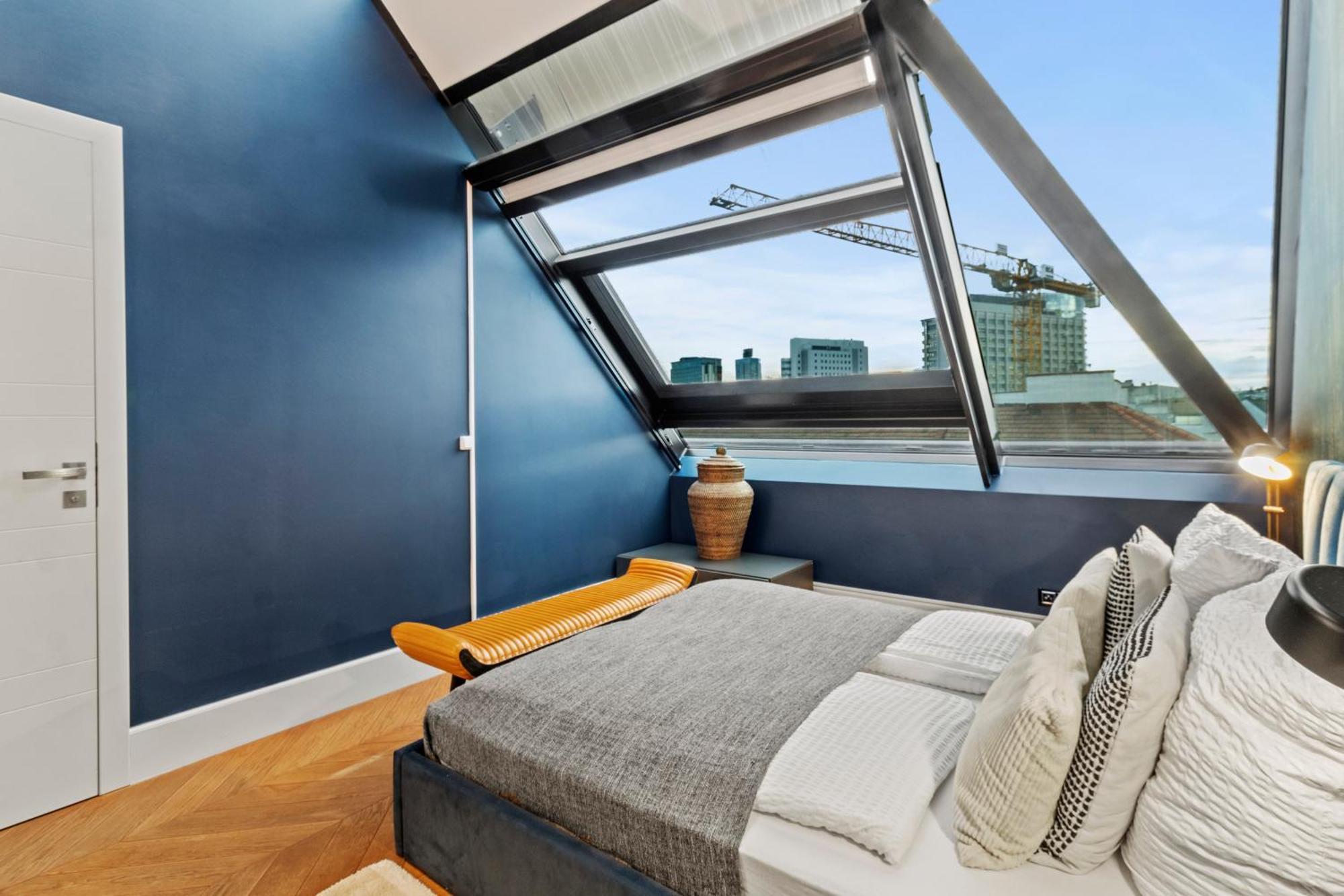Appartamento Next To Augarten I Penthouse I Rooftop Terrace I *