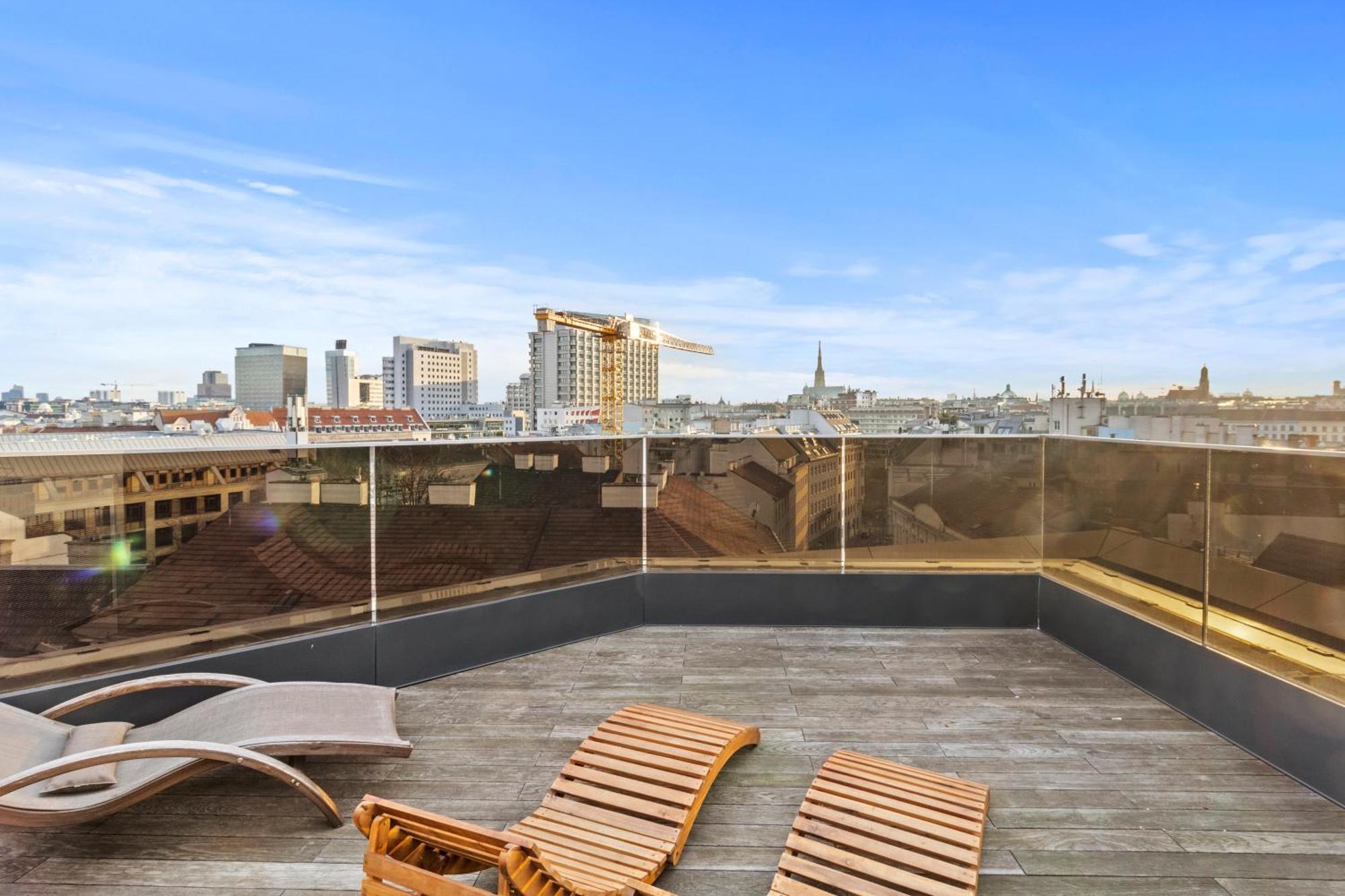 Next To Augarten I Penthouse I Rooftop Terrace I Appartamento