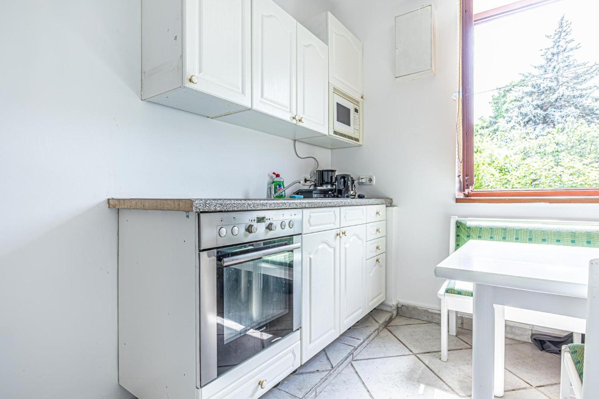 Apartment Comfy 3br With Garden, Up To 10 People