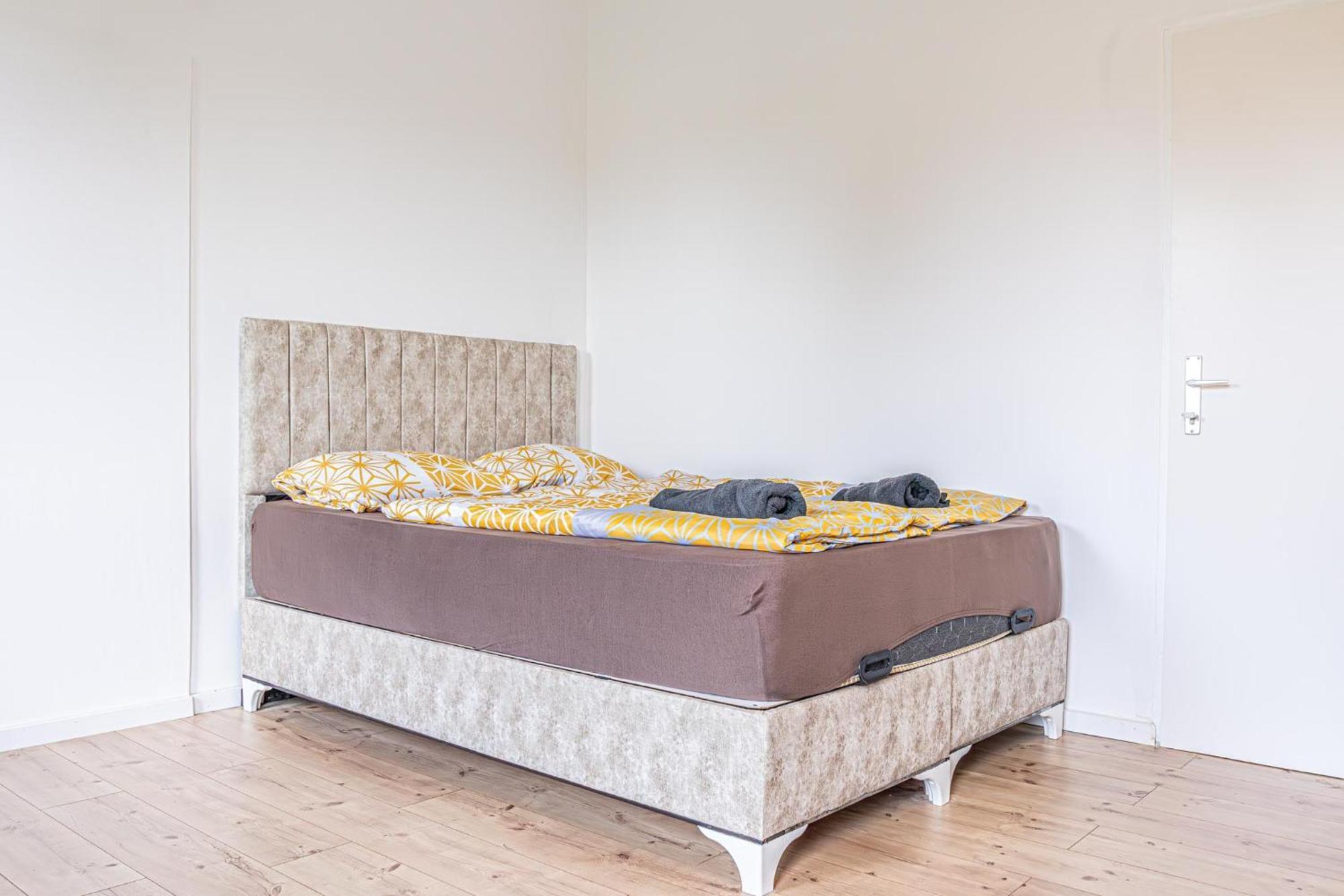 Comfy 3br With Garden, Up To 10 People