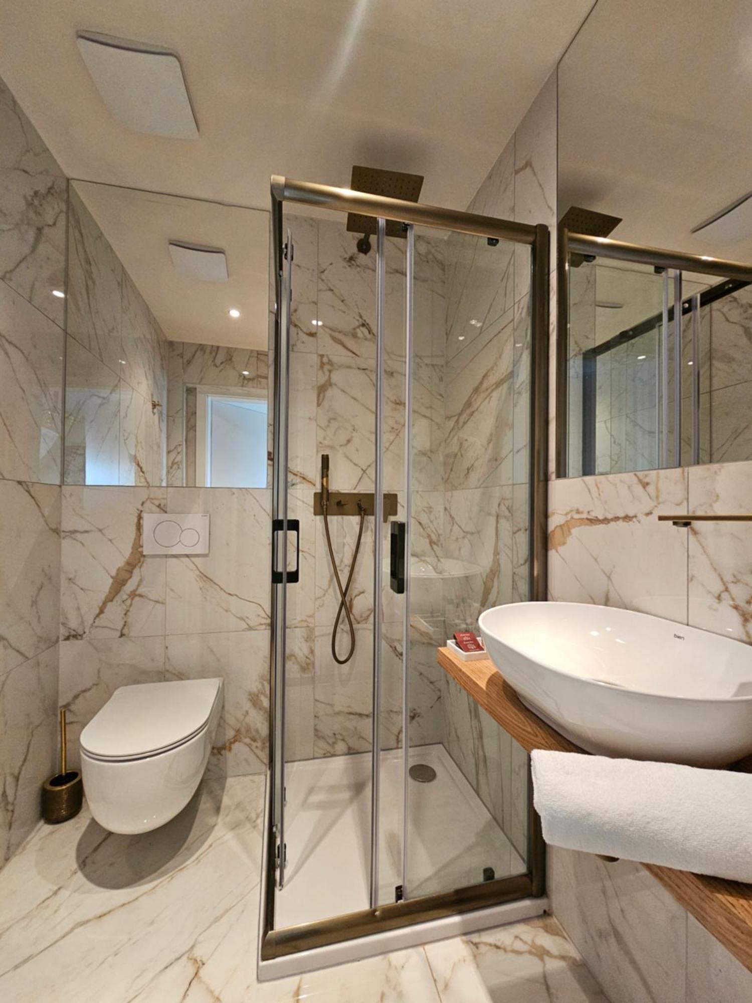 Hotel Easy By Stadtpark - Newly Renovated