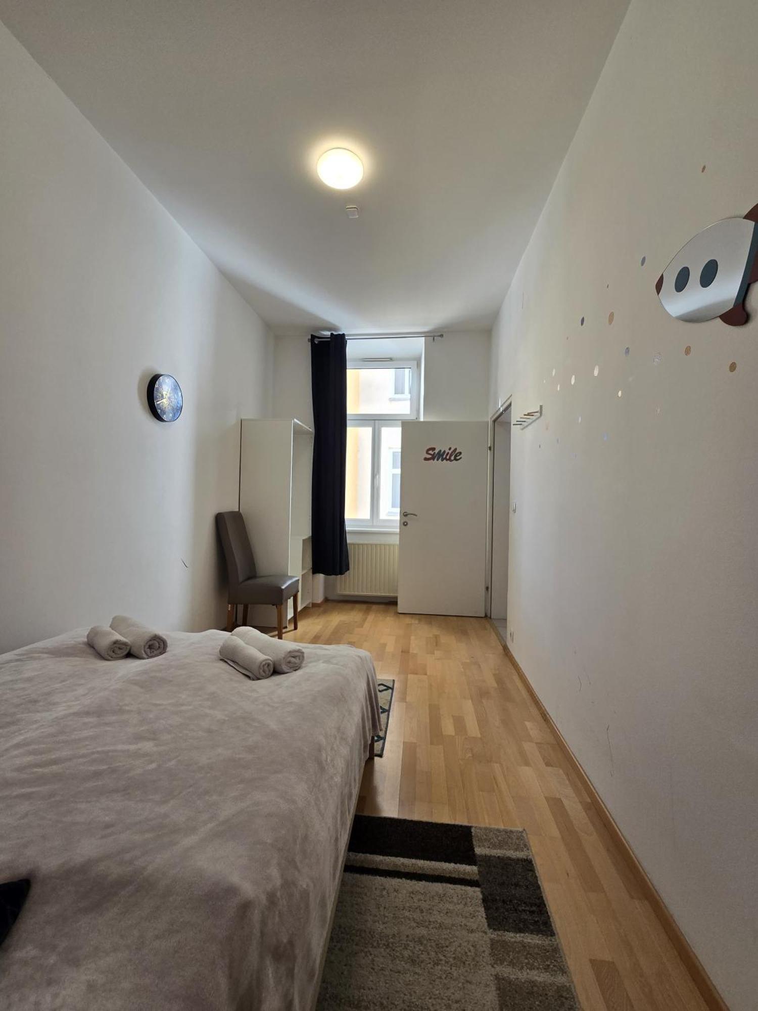 Three-bedroom Delight, King-size Beds *
