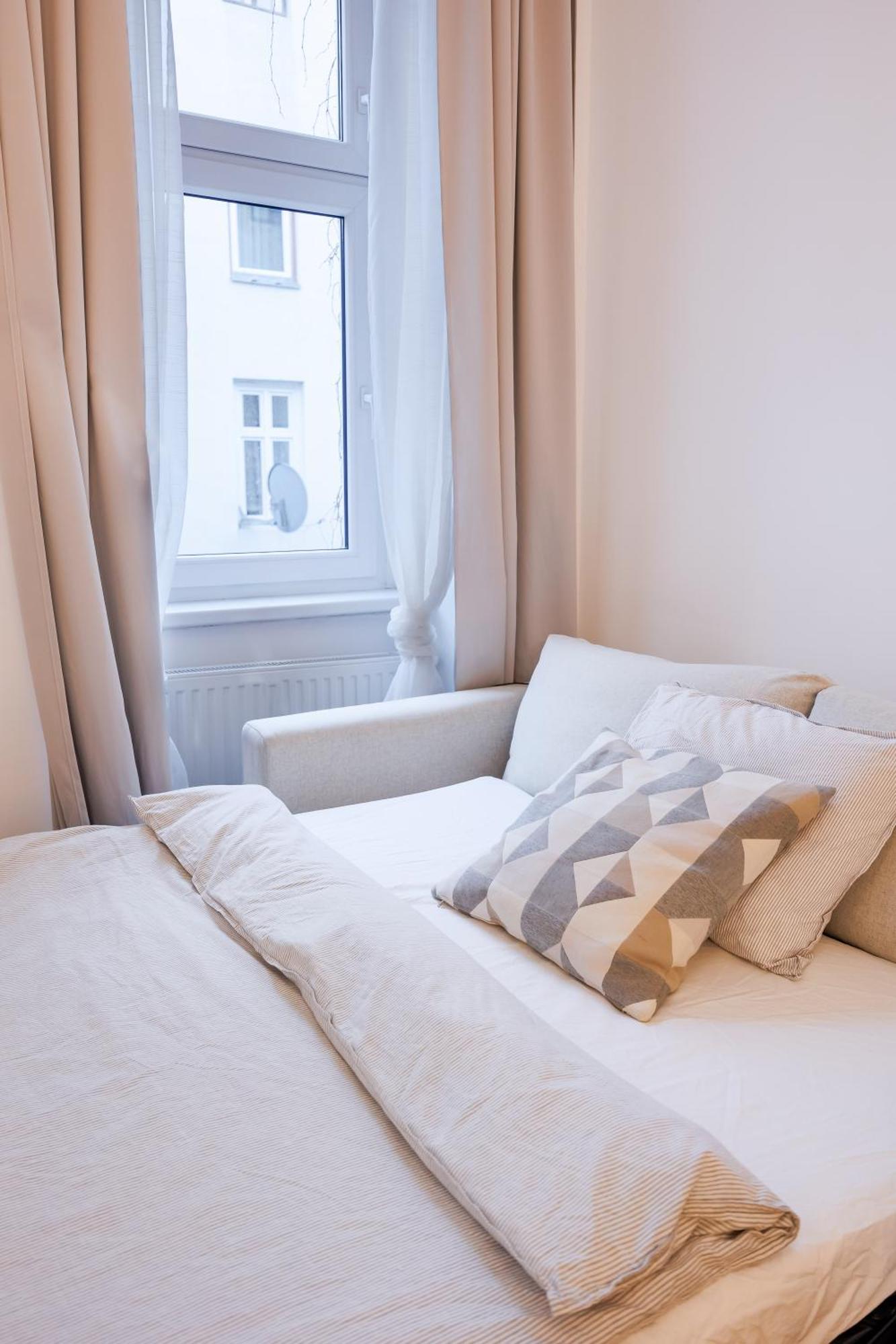 Orestaliving - Brigittineurlaende * Viena