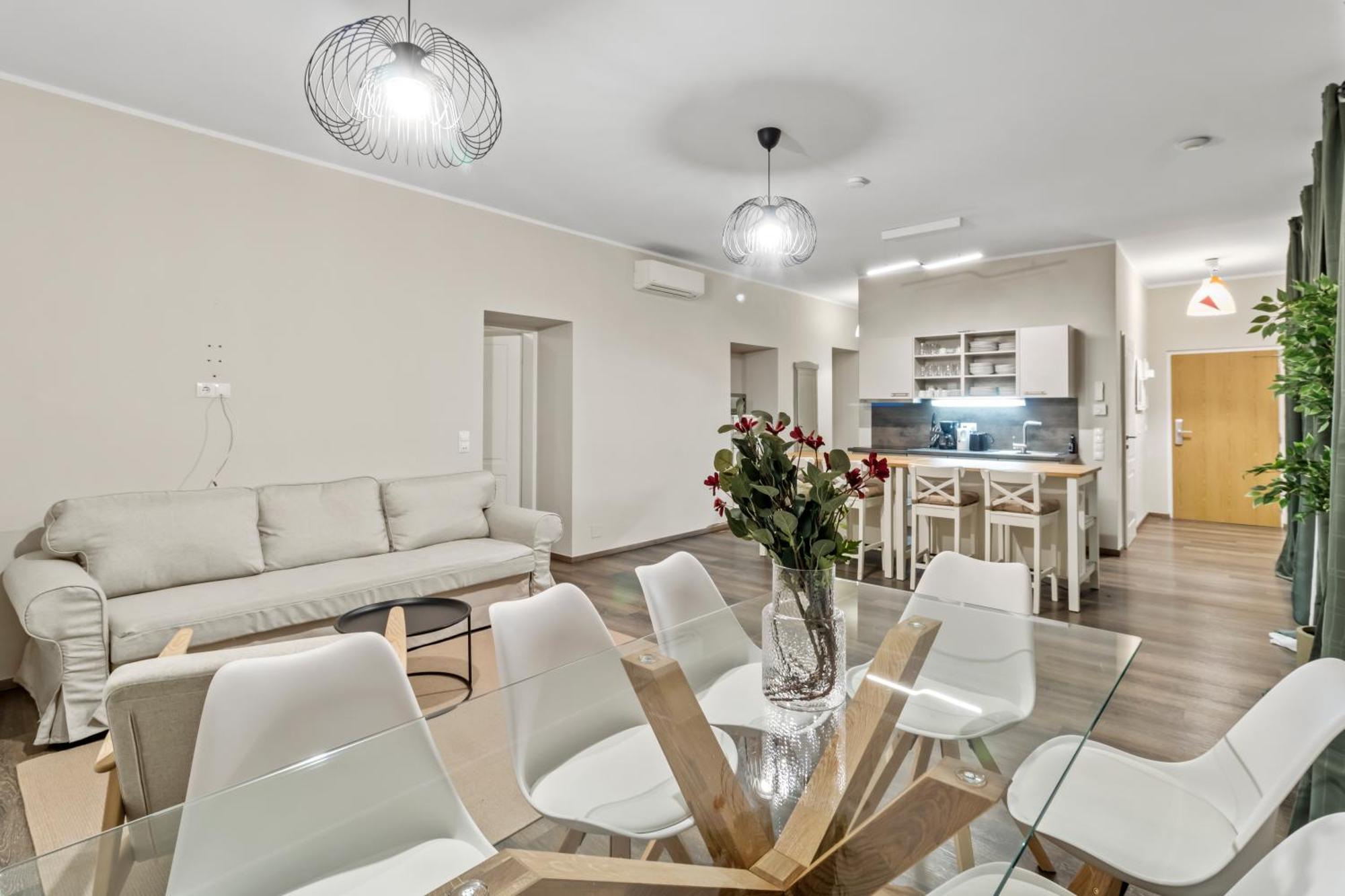 Balkon I Close To S-bahn I 5 Minutes To Mall Apartment