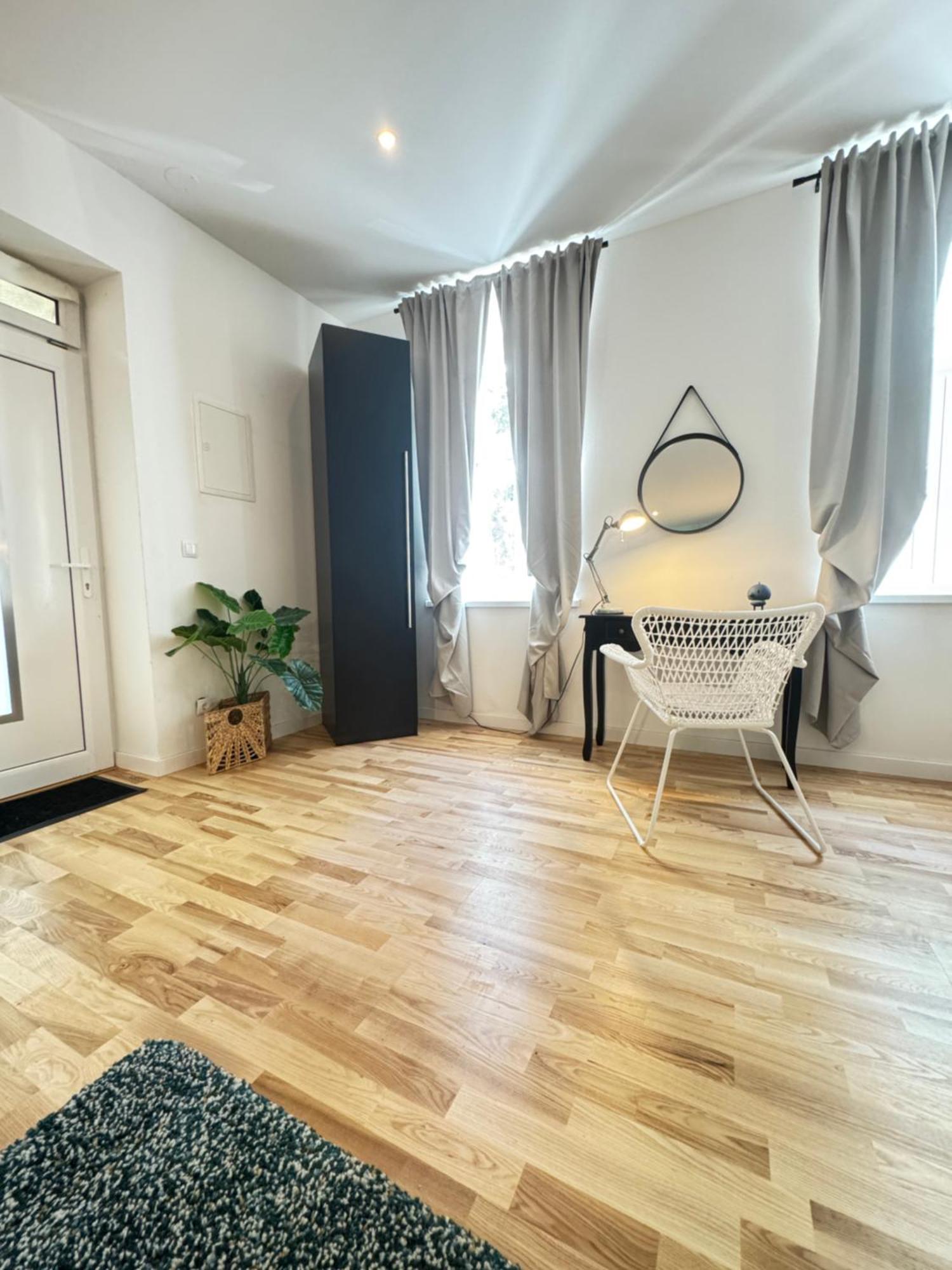 Schritte Entfernt Vom Hundertwasserhaus L Hg3 Apartment Vienna