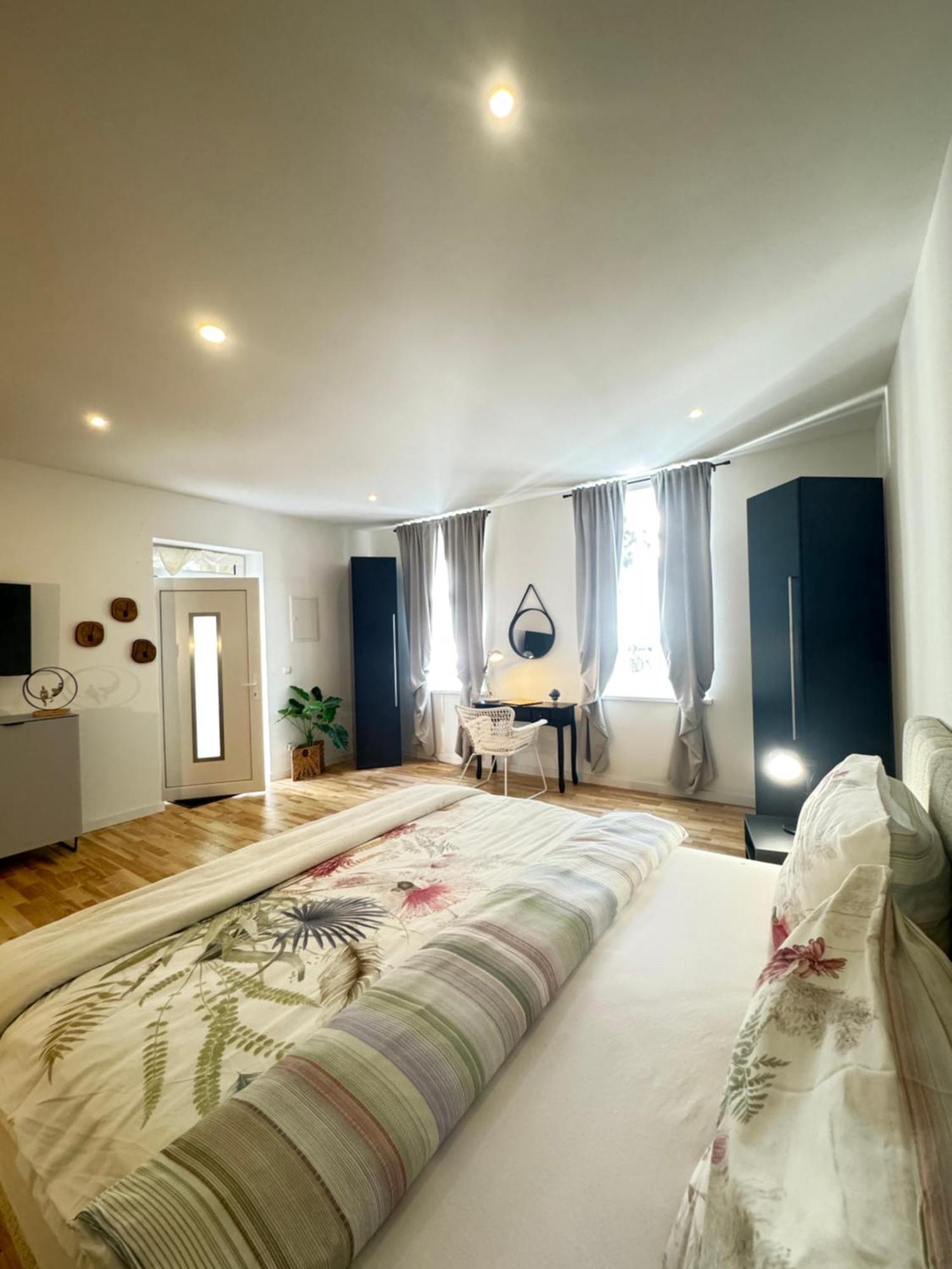 Schritte Entfernt Vom Hundertwasserhaus L Hg3 Apartment Vienna