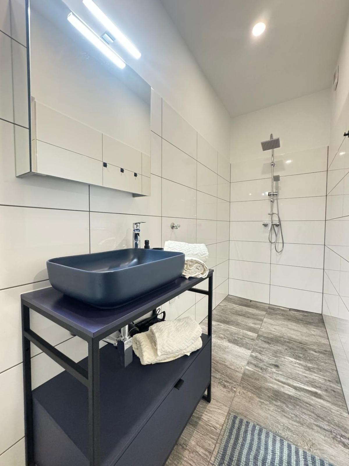 Schritte Entfernt Vom Hundertwasserhaus L Hg3 Apartment Vienna
