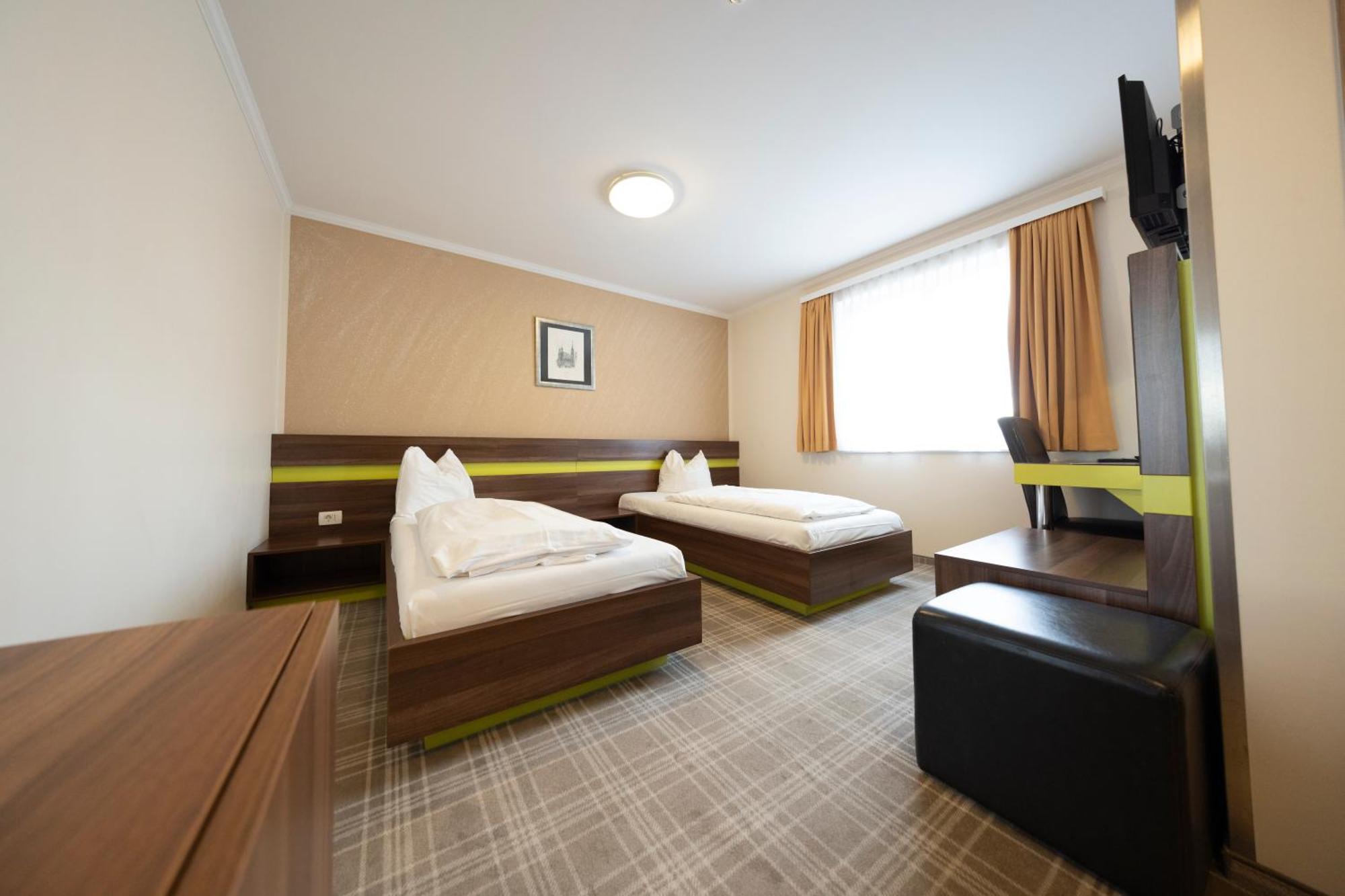 Primus & Hotel Viena