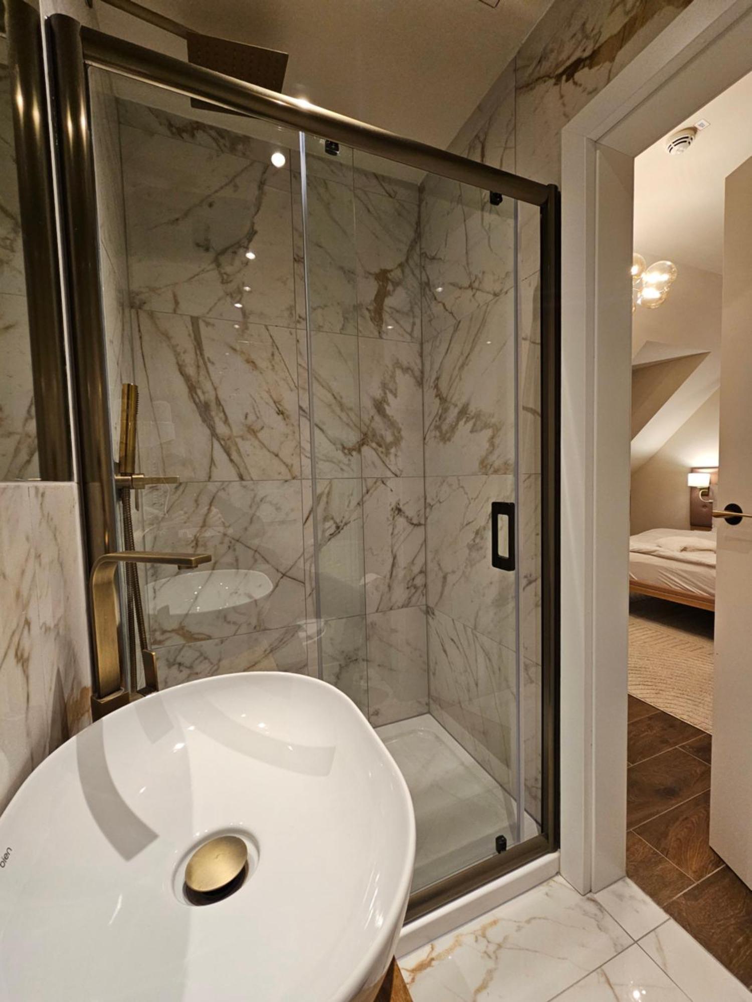 Easy By Stadtpark - Newly Renovated Hotel Wien