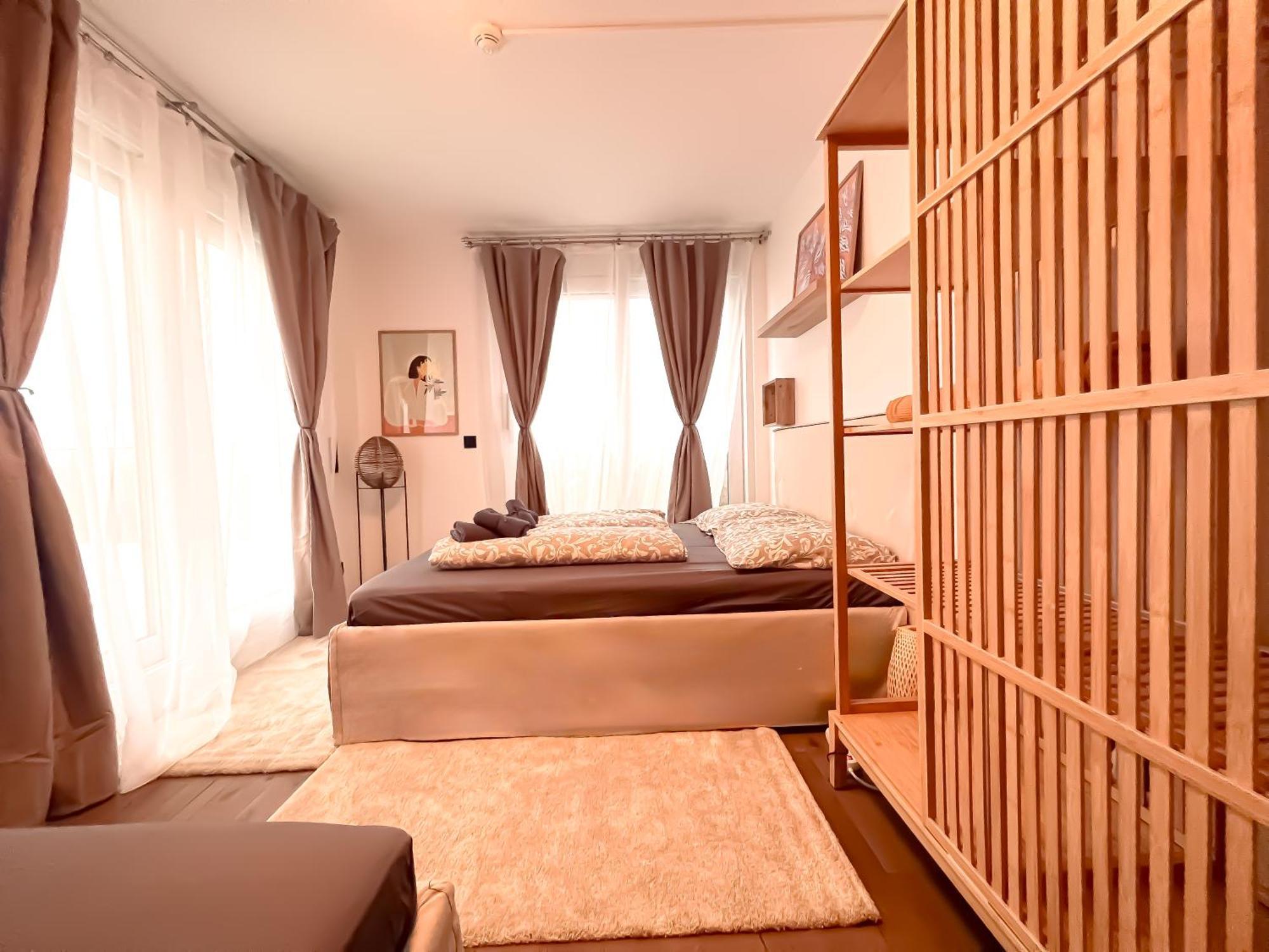 Modern Penthouse With Balcony & Free Parking Vienna